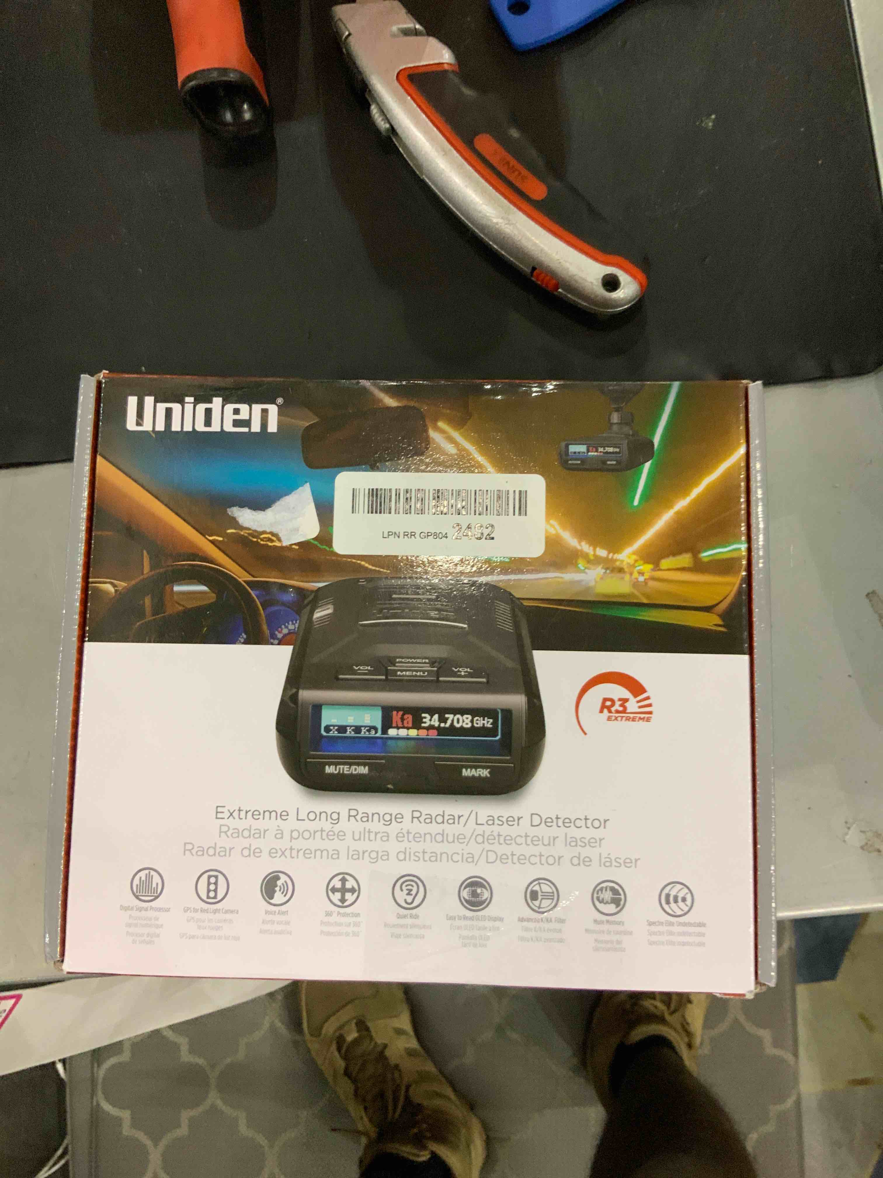 https://s3.amazonaws.com/lotting-images-prod/bidfta/EXS00457014_1692012926704.jpeg