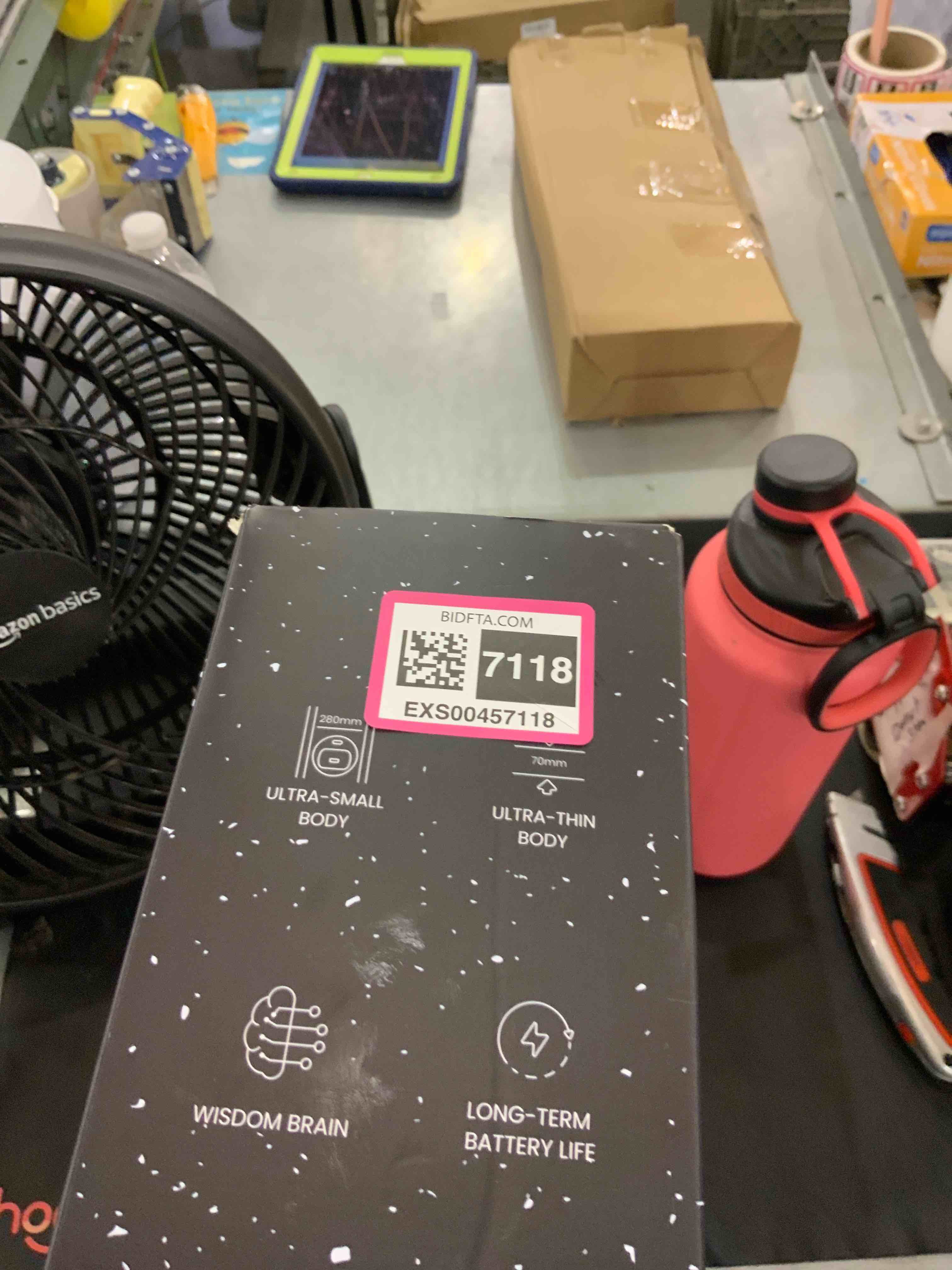 https://s3.amazonaws.com/lotting-images-prod/bidfta/EXS00457118_1692107706359.jpeg