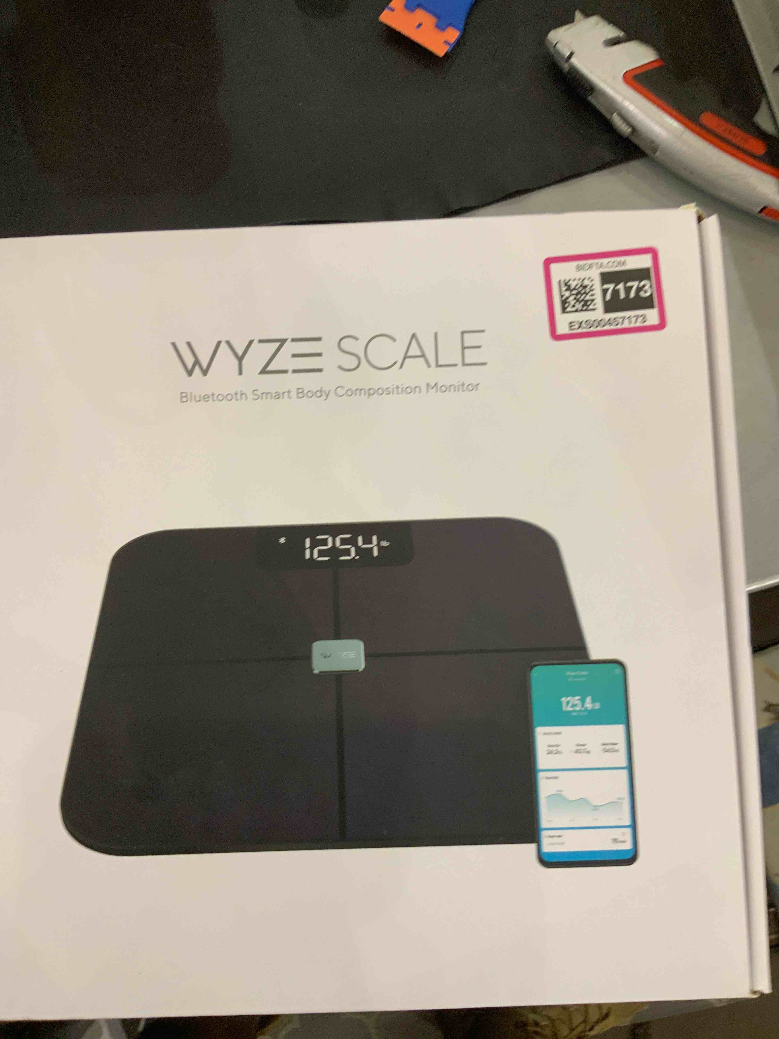 https://s3.amazonaws.com/lotting-images-prod/bidfta/EXS00457173_1692192518996.jpeg
