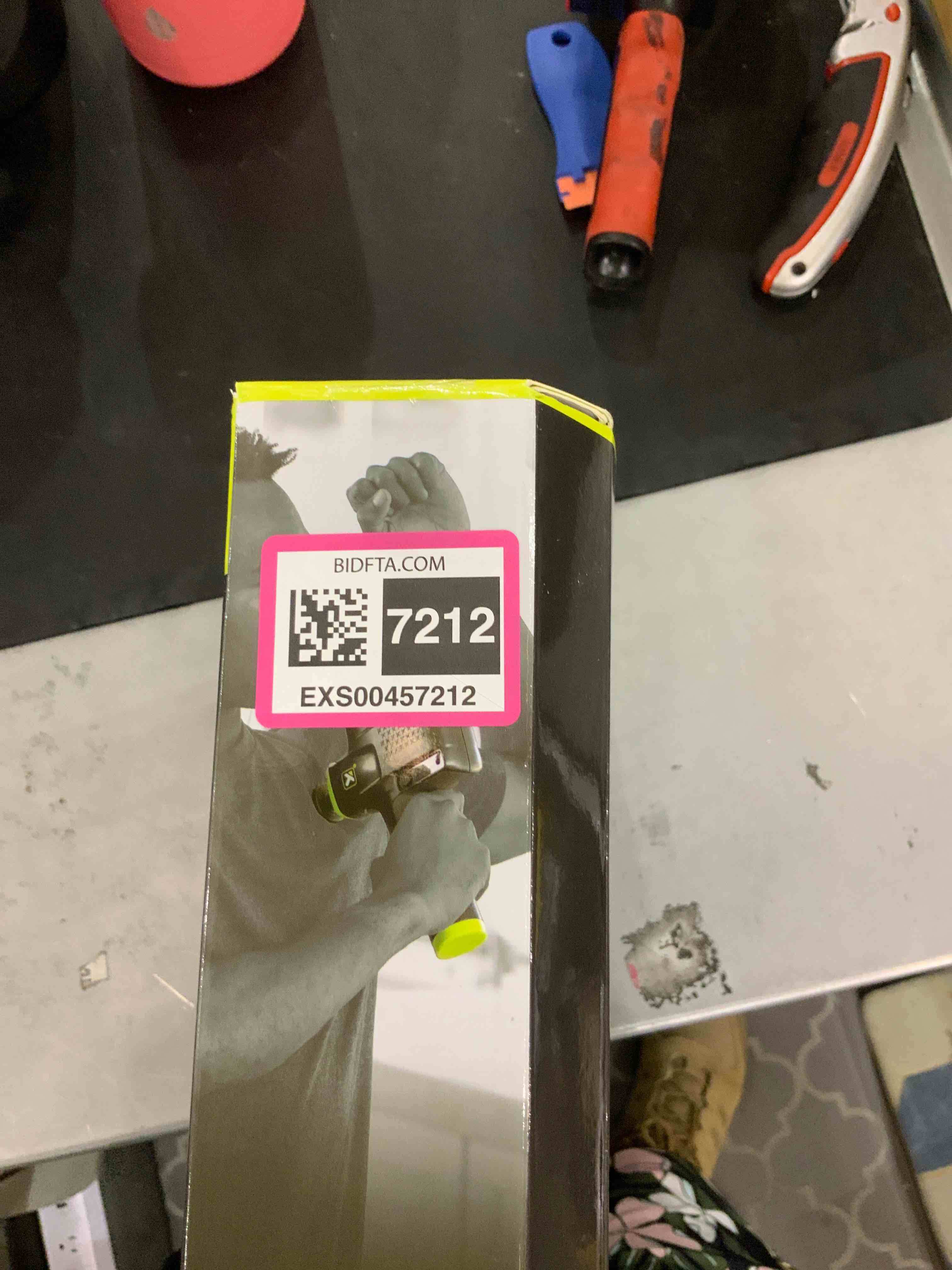 https://s3.amazonaws.com/lotting-images-prod/bidfta/EXS00457212_1692196698132.jpeg