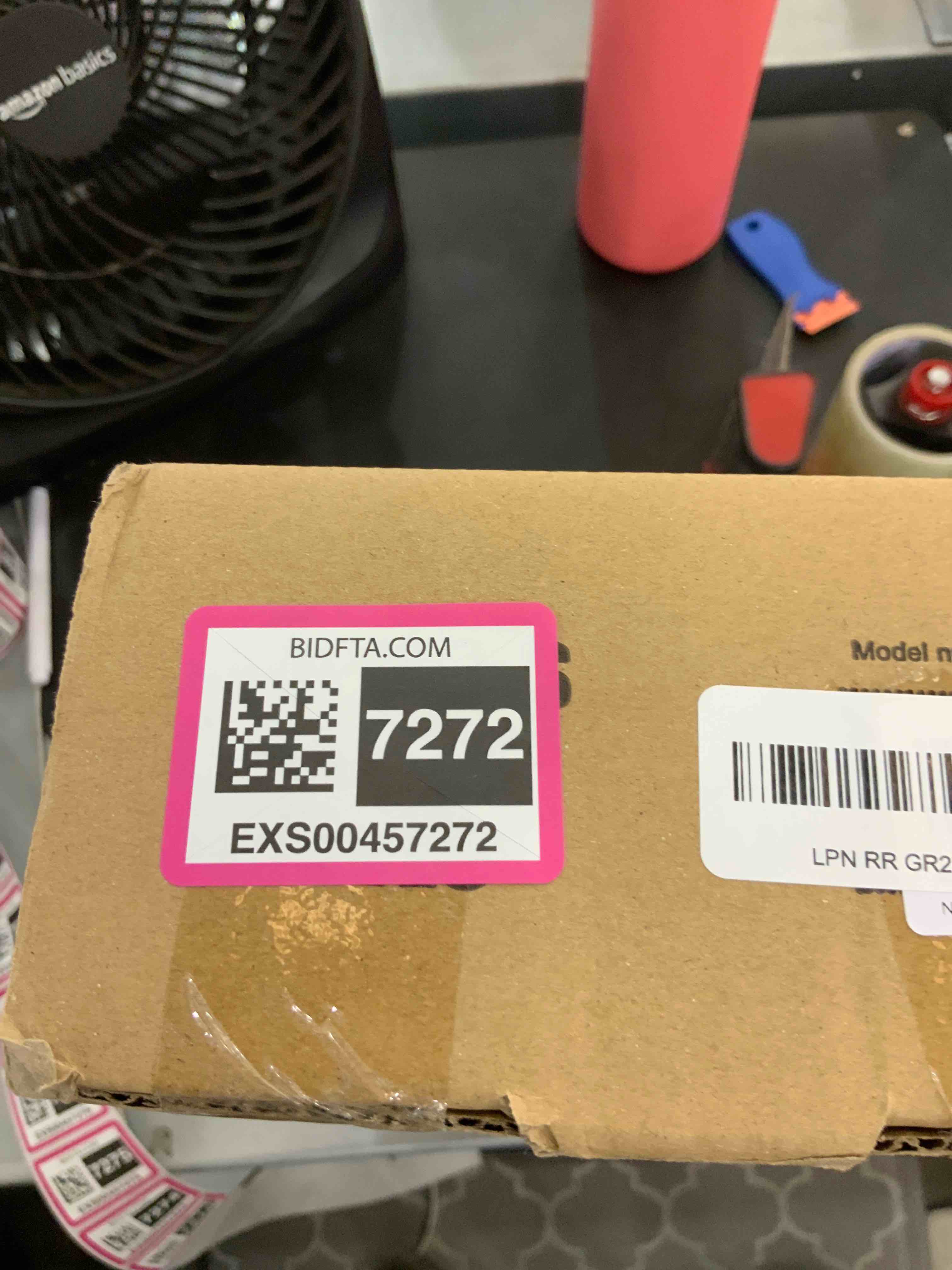 https://s3.amazonaws.com/lotting-images-prod/bidfta/EXS00457272_1692205704217.jpeg