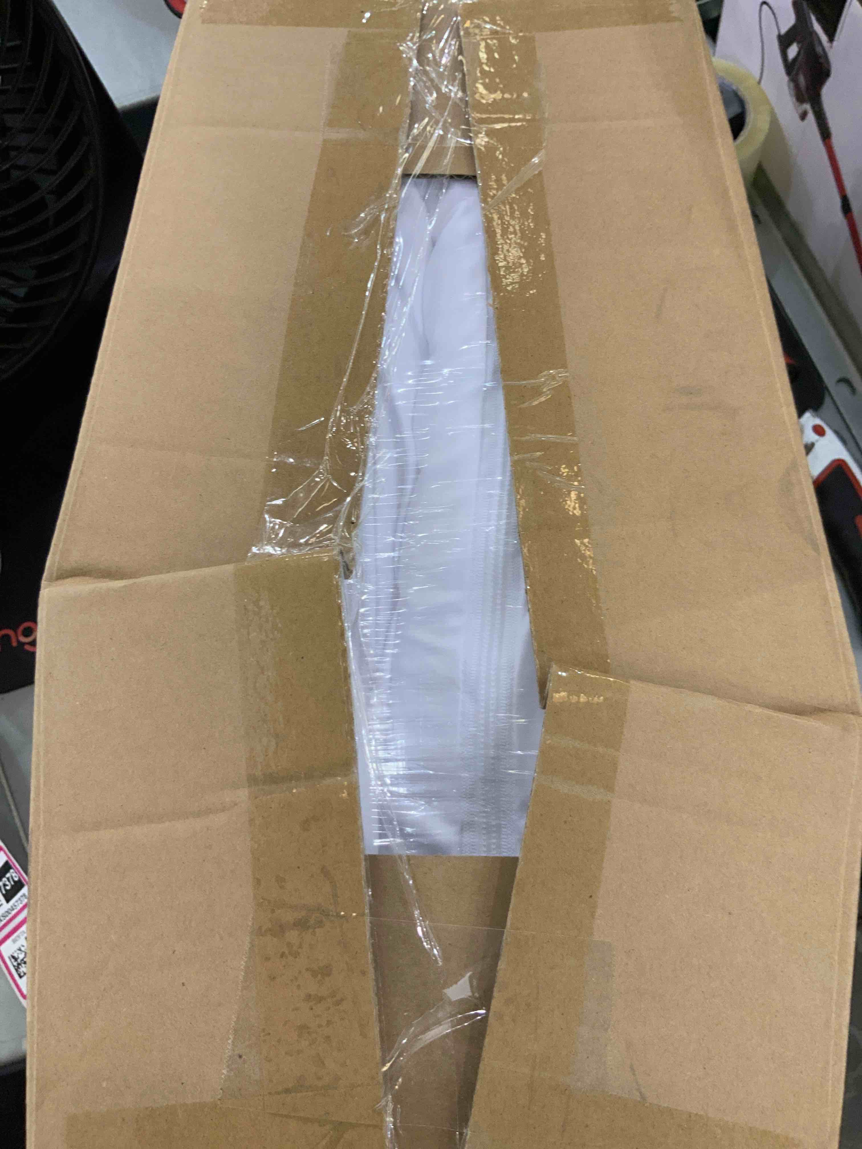 https://s3.amazonaws.com/lotting-images-prod/bidfta/EXS00457373_1692282217199.jpeg