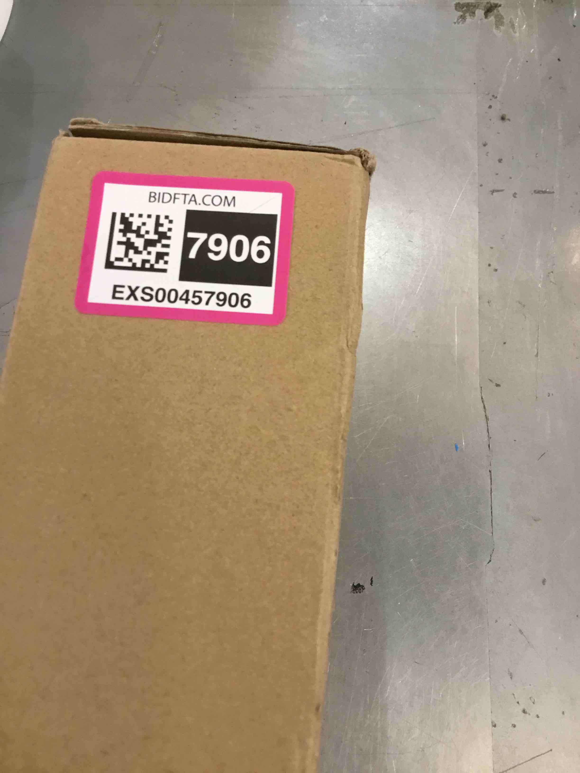 https://s3.amazonaws.com/lotting-images-prod/bidfta/EXS00457906_1692117682694.jpeg
