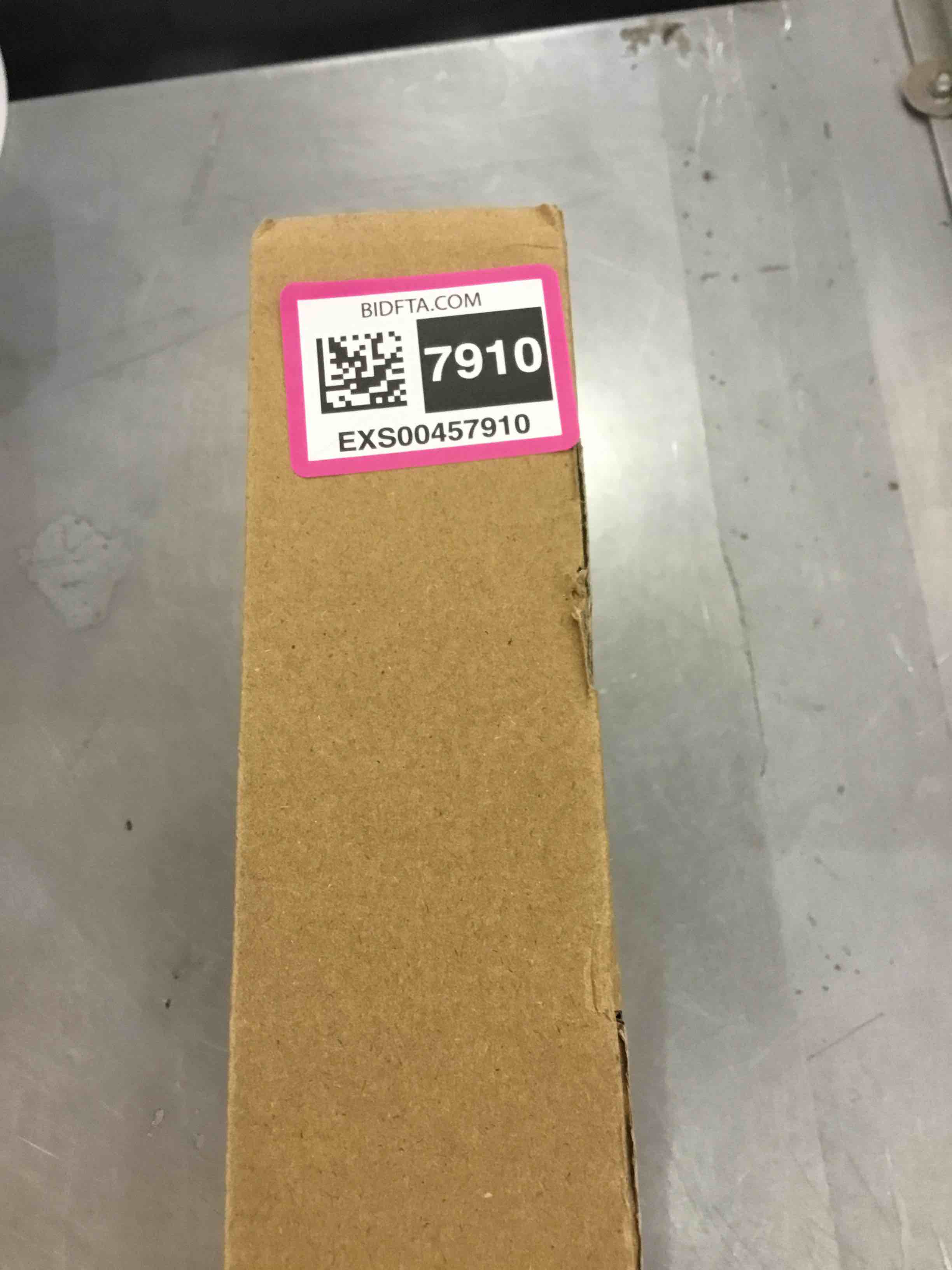 https://s3.amazonaws.com/lotting-images-prod/bidfta/EXS00457910_1692117942013.jpeg