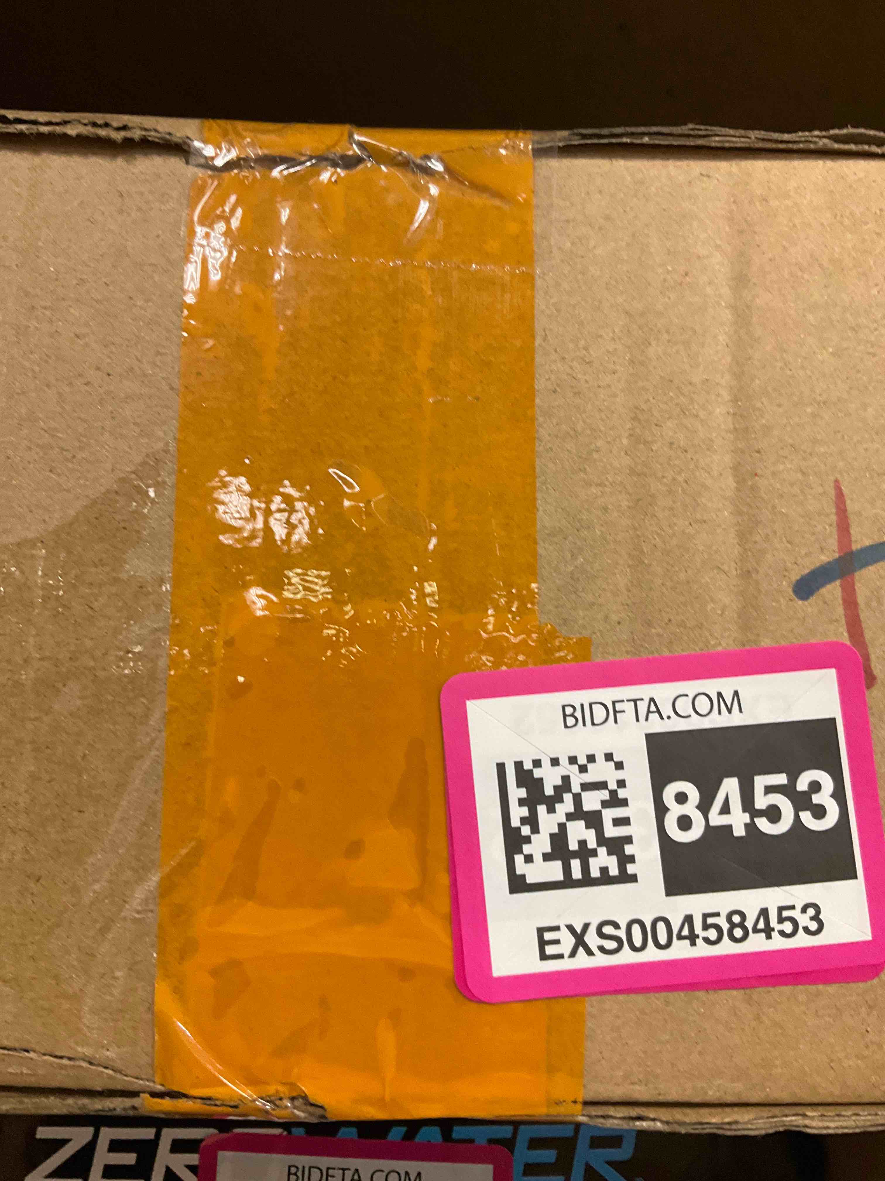 https://s3.amazonaws.com/lotting-images-prod/bidfta/EXS00458453_1694628551025.jpeg