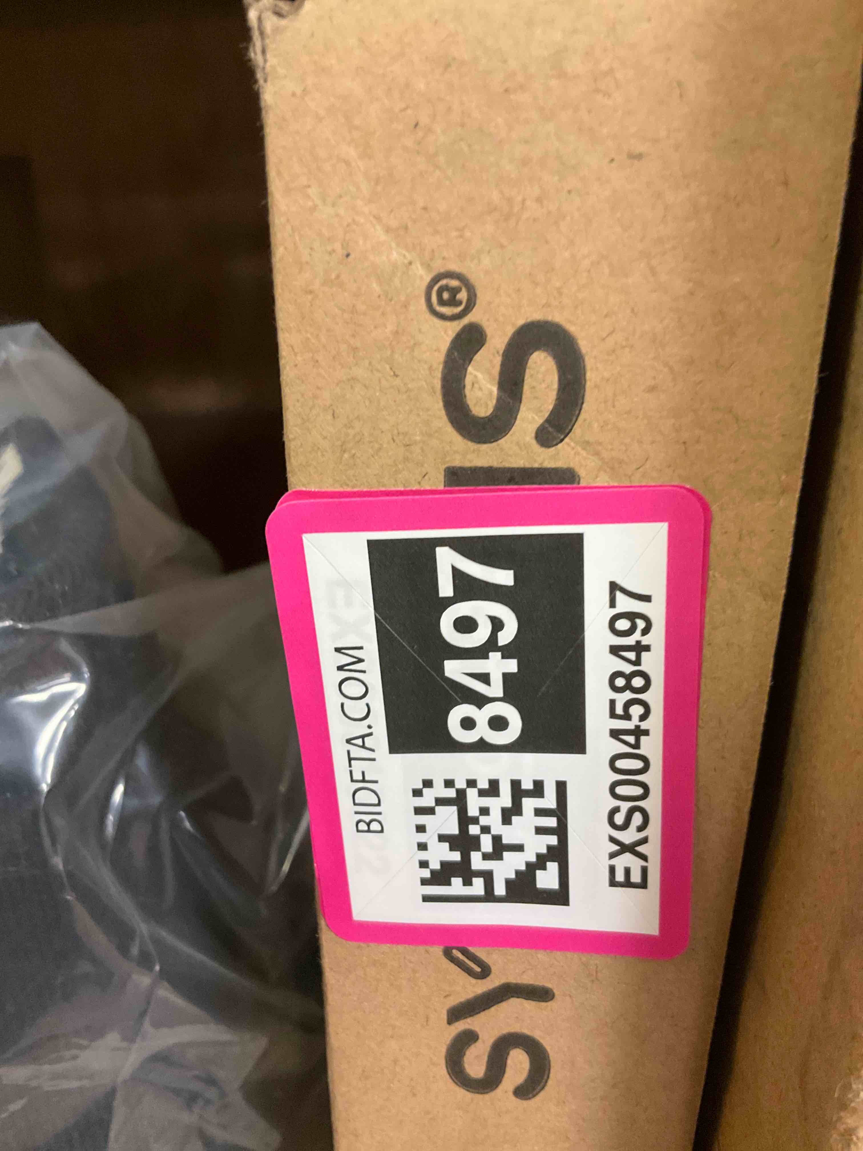 https://s3.amazonaws.com/lotting-images-prod/bidfta/EXS00458497_1694634424087.jpeg