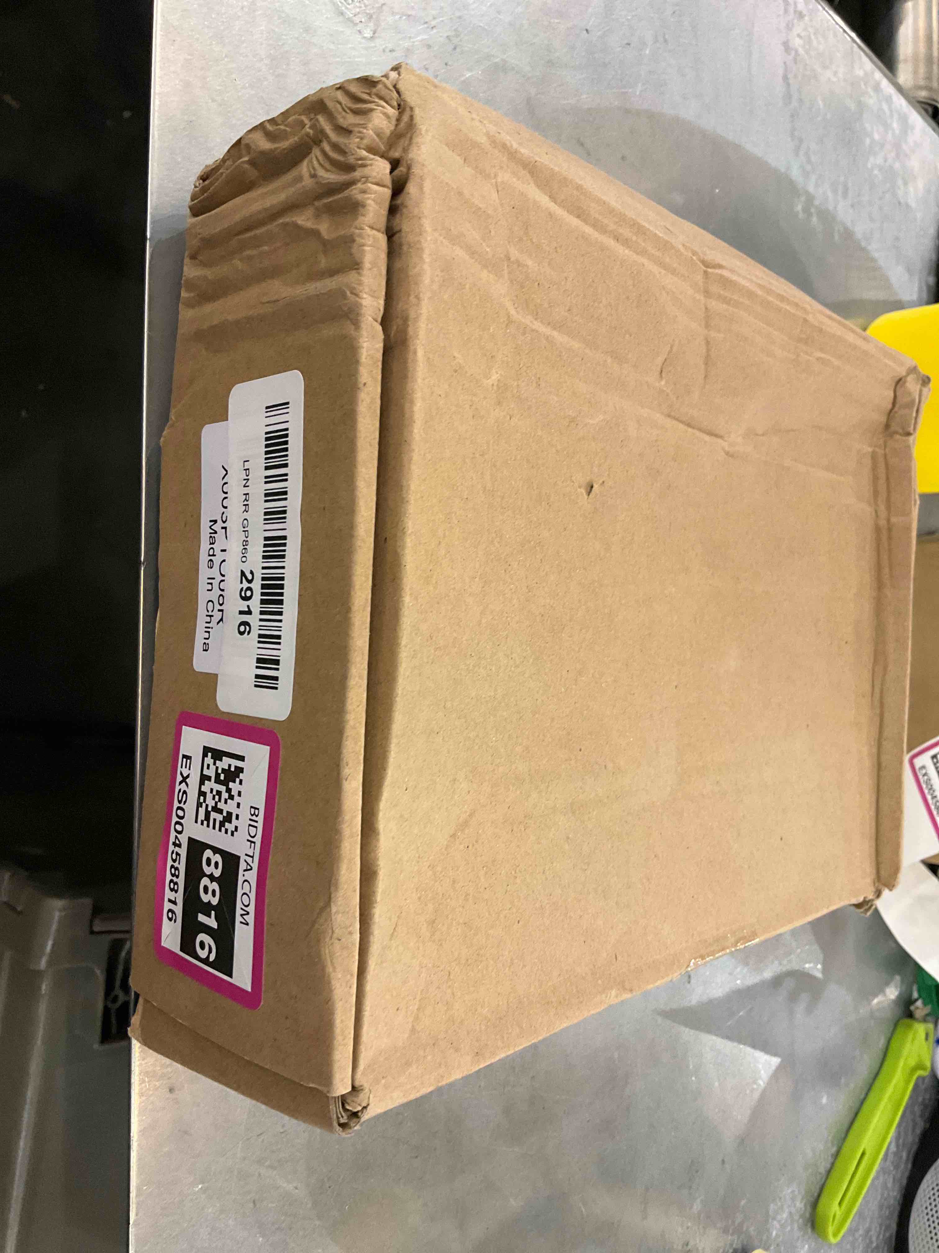 https://s3.amazonaws.com/lotting-images-prod/bidfta/EXS00458816_1692279238024.jpeg