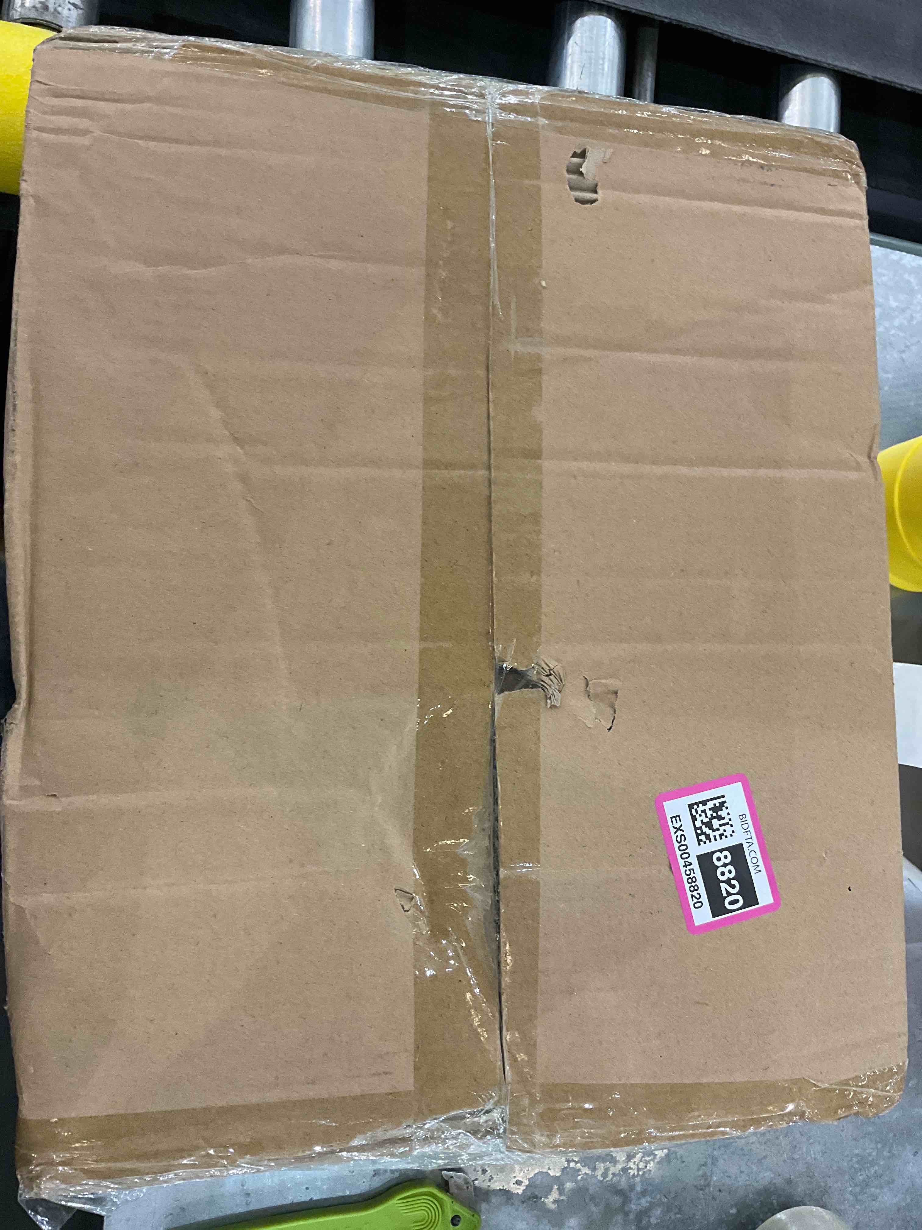 https://s3.amazonaws.com/lotting-images-prod/bidfta/EXS00458820_1692279557157.jpeg
