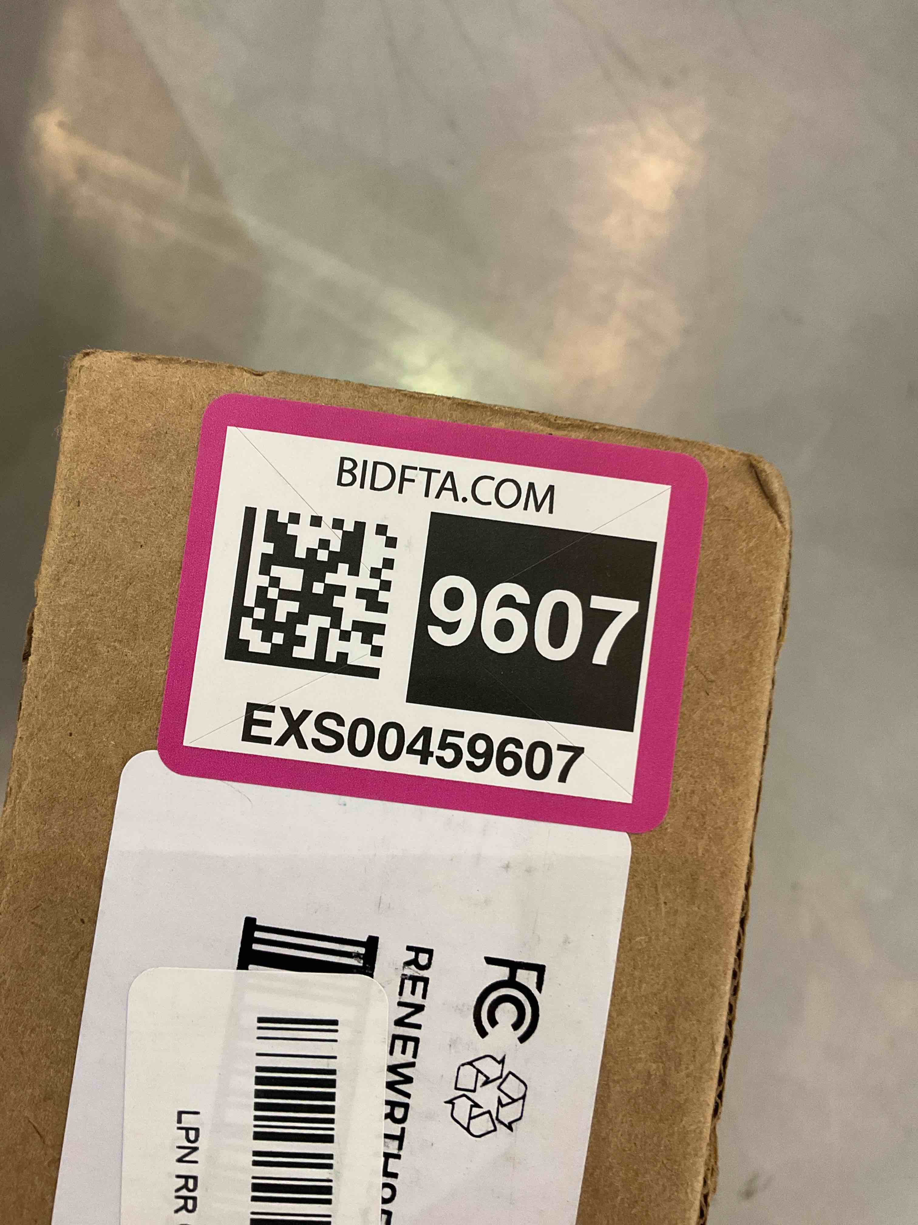 https://s3.amazonaws.com/lotting-images-prod/bidfta/EXS00459607_1692027146189.jpeg
