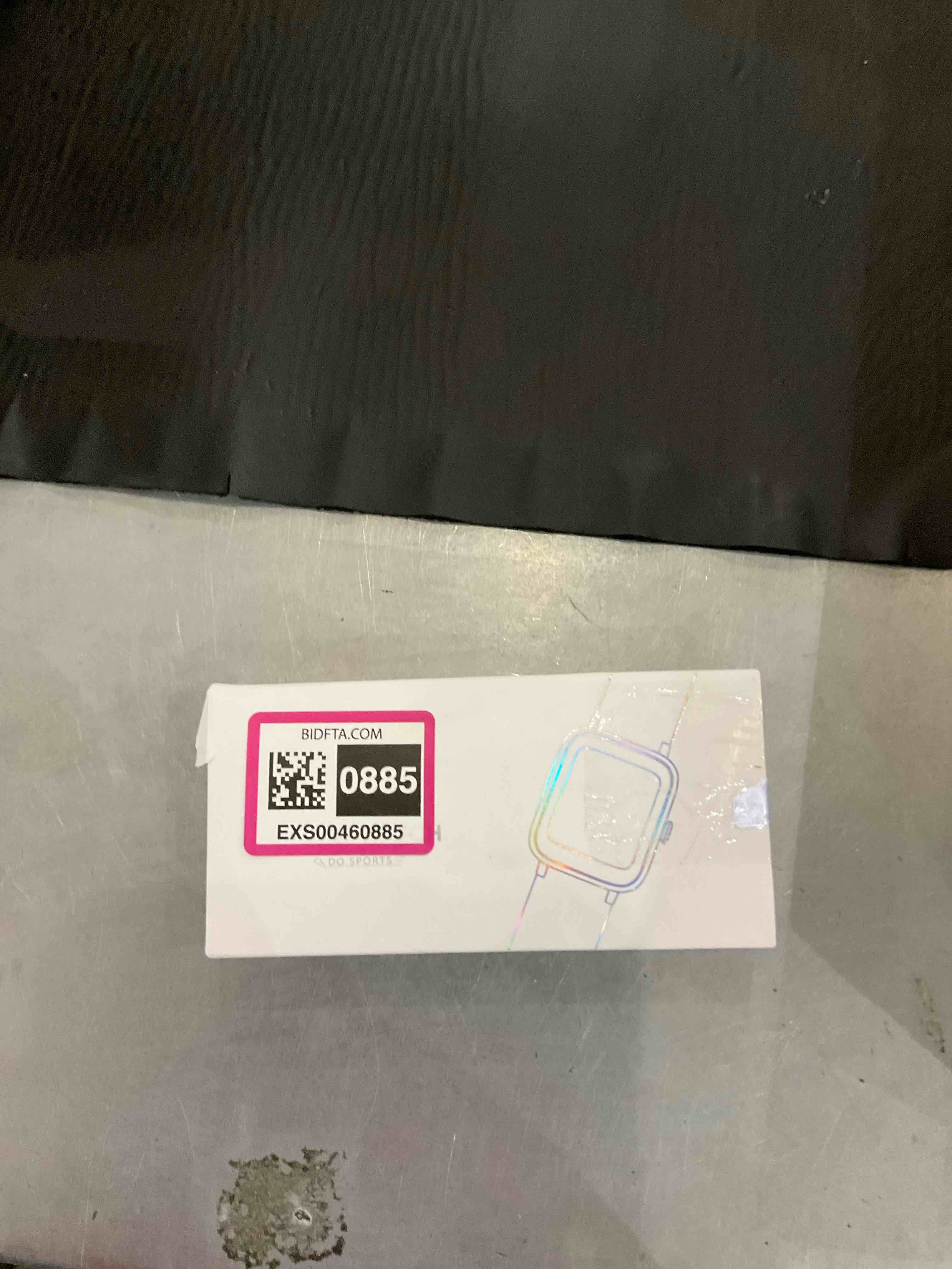 https://s3.amazonaws.com/lotting-images-prod/bidfta/EXS00460885_1695821244379.jpeg