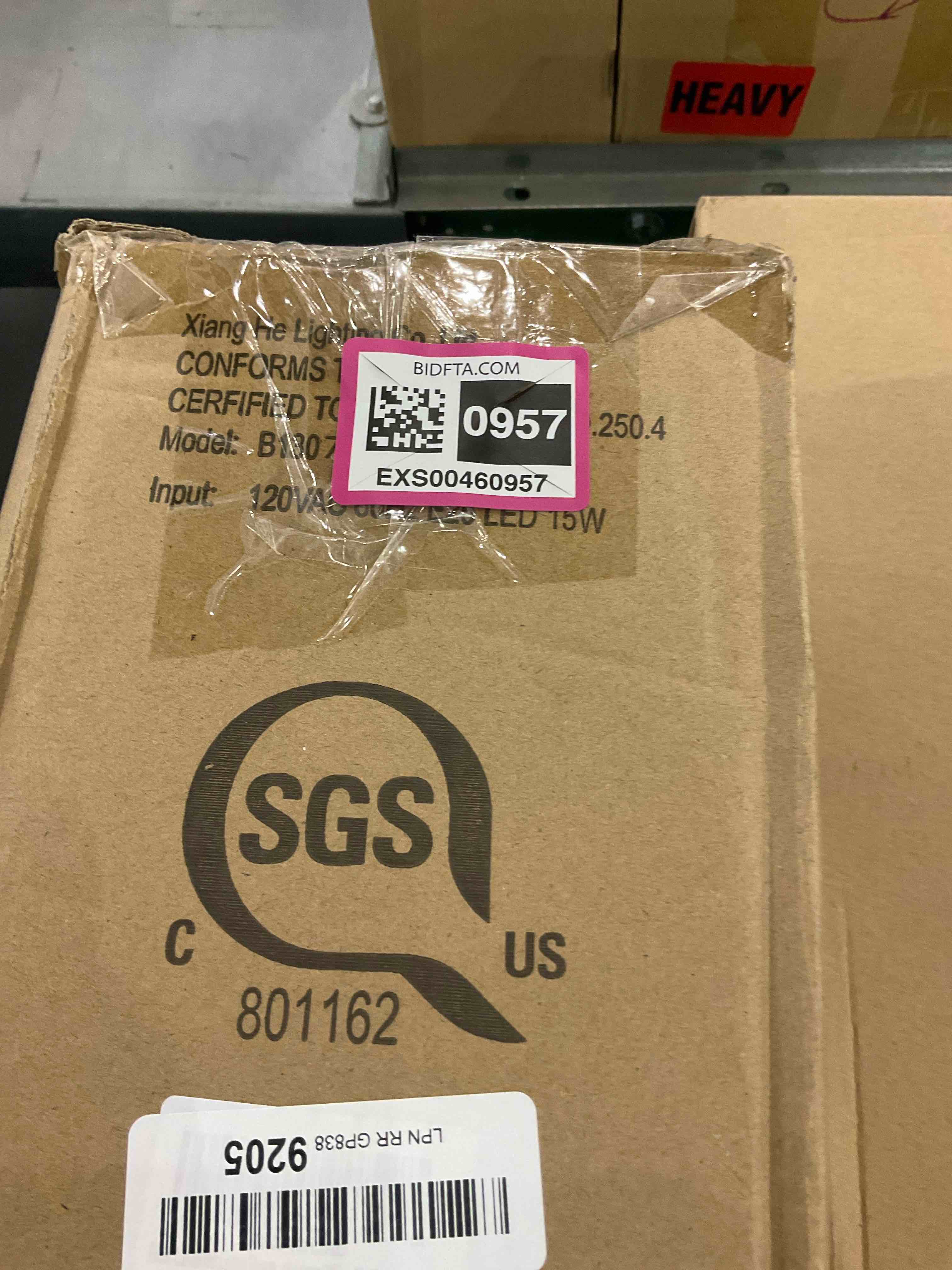 https://s3.amazonaws.com/lotting-images-prod/bidfta/EXS00460957_1695903551206.jpeg