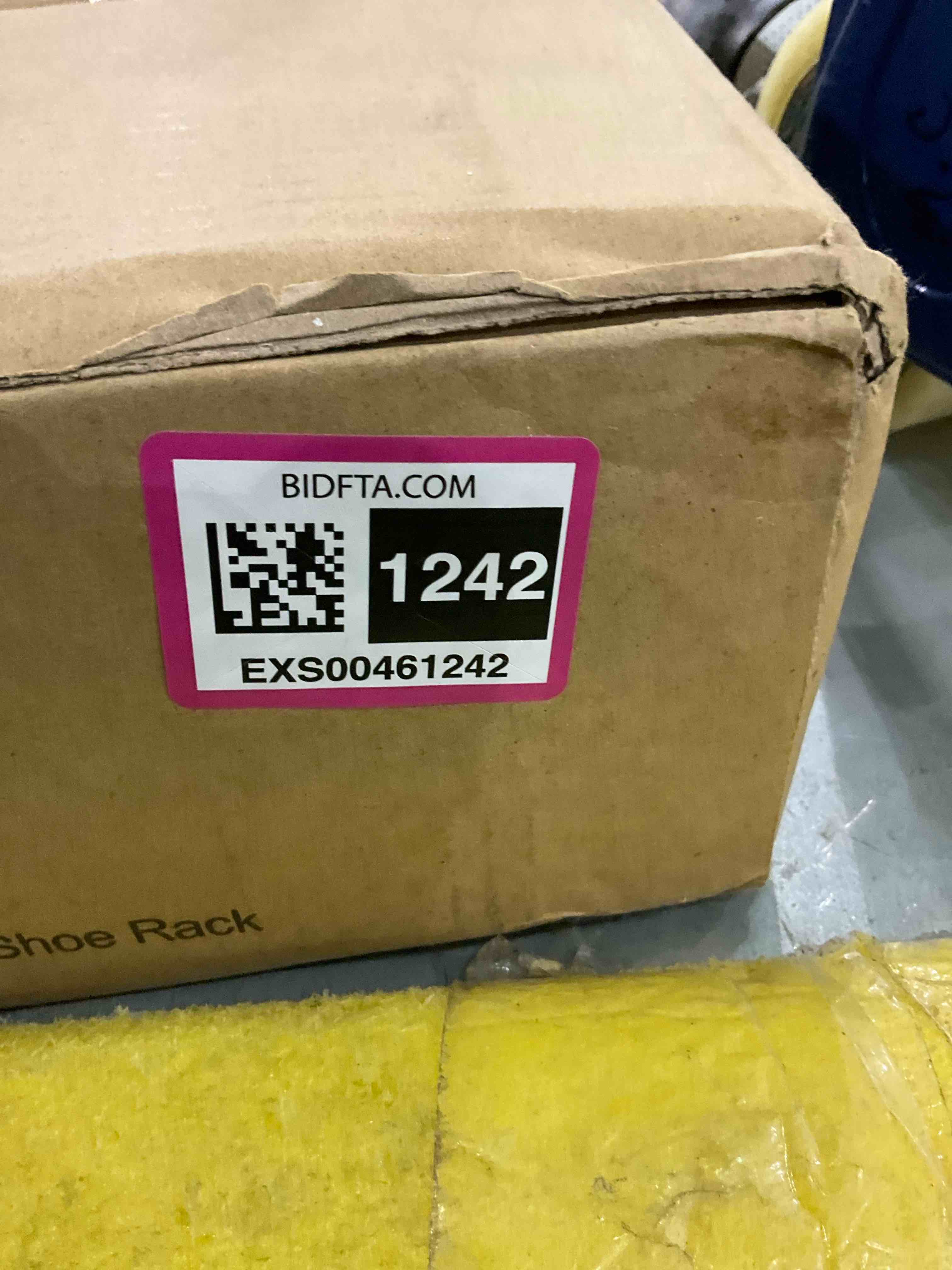 https://s3.amazonaws.com/lotting-images-prod/bidfta/EXS00461242_1695730357900.jpeg