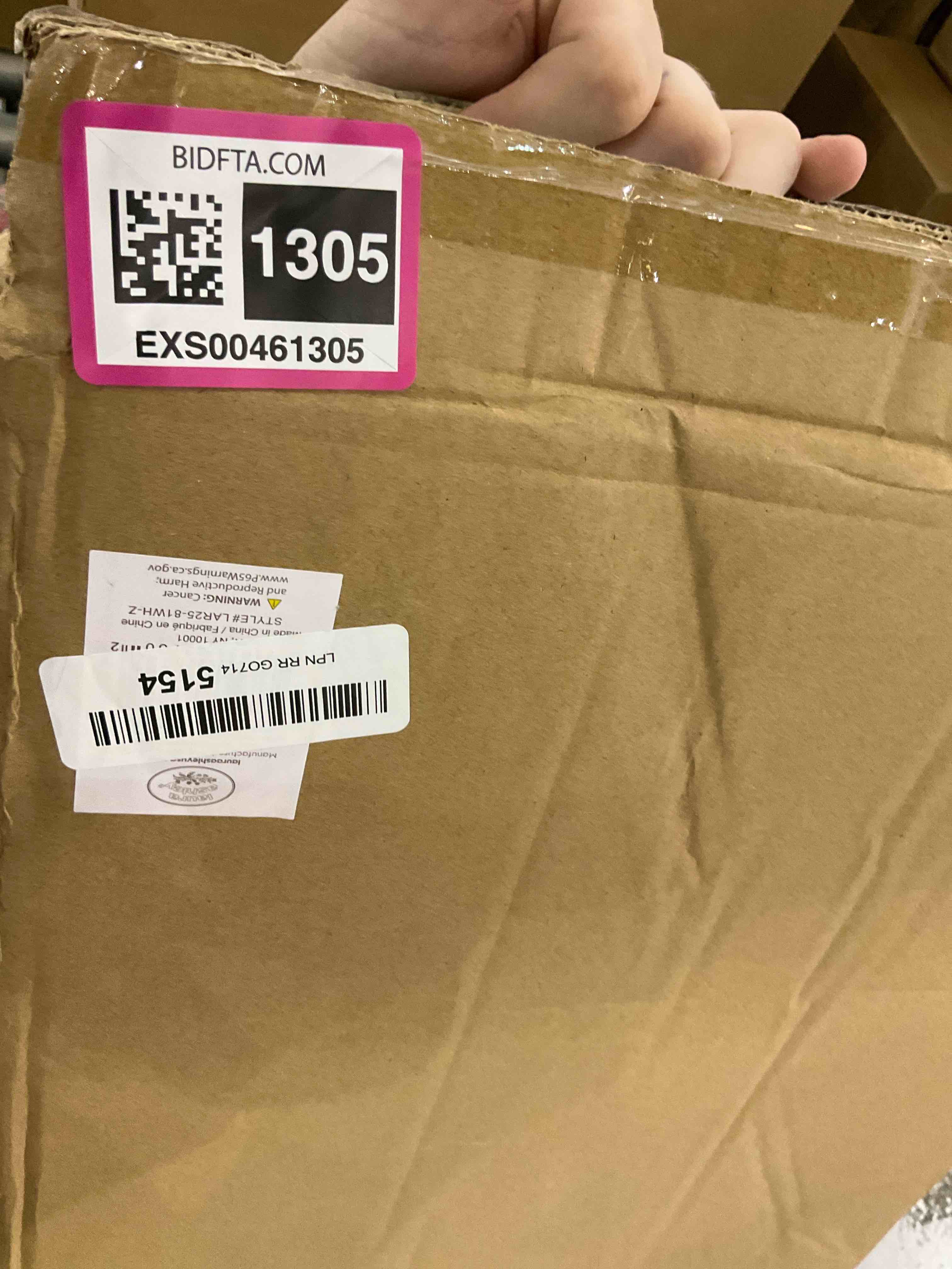 Laura Ashley 8x10 White Vintage Inspired Resin Scroll Design Picture Frame with Thin Border, Horizontal & Vertical for Tabletop and Wall Display, Home Décor (8x10, White)