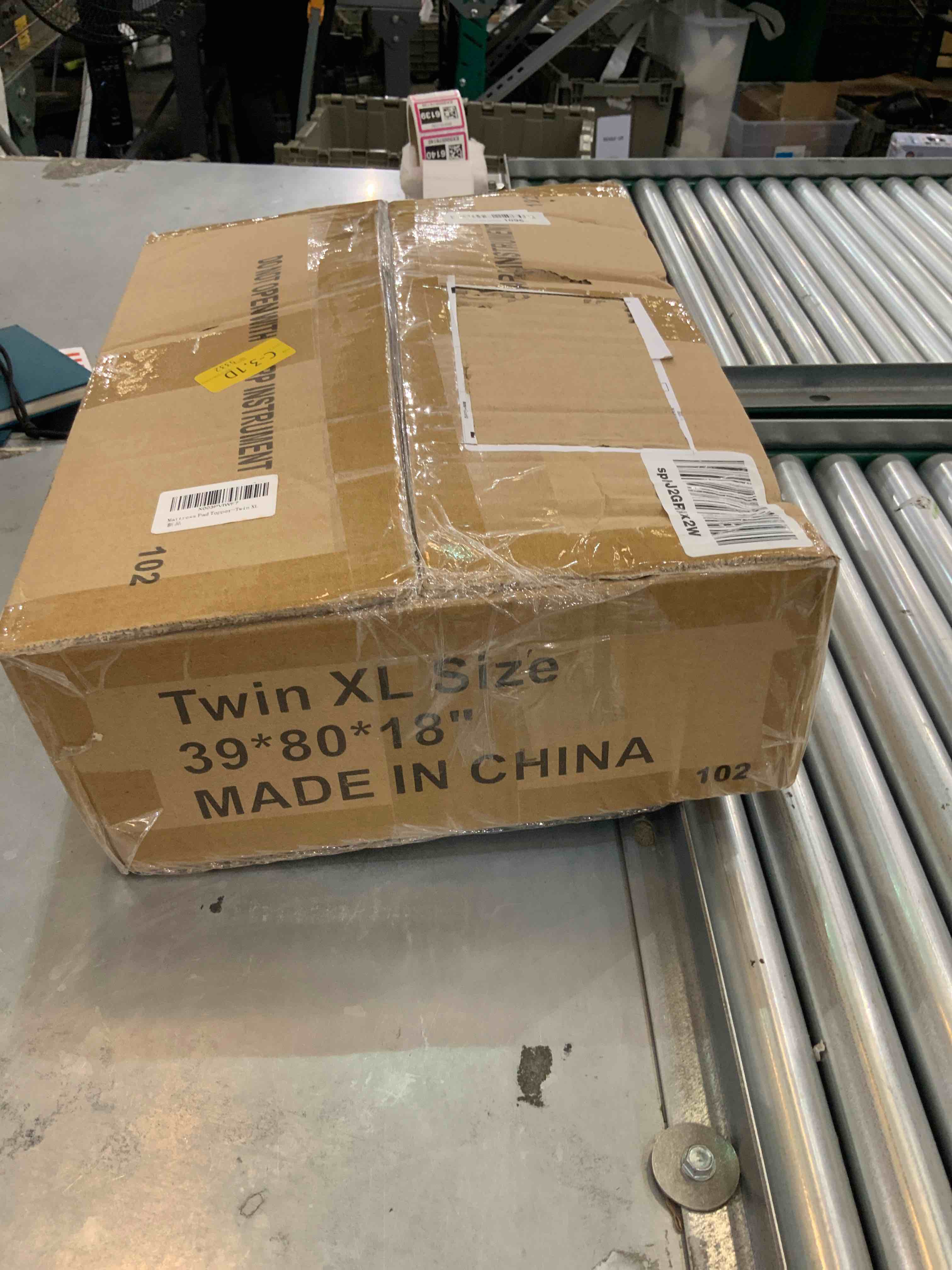 https://s3.amazonaws.com/lotting-images-prod/bidfta/EXS00461576_1694630178659.jpeg