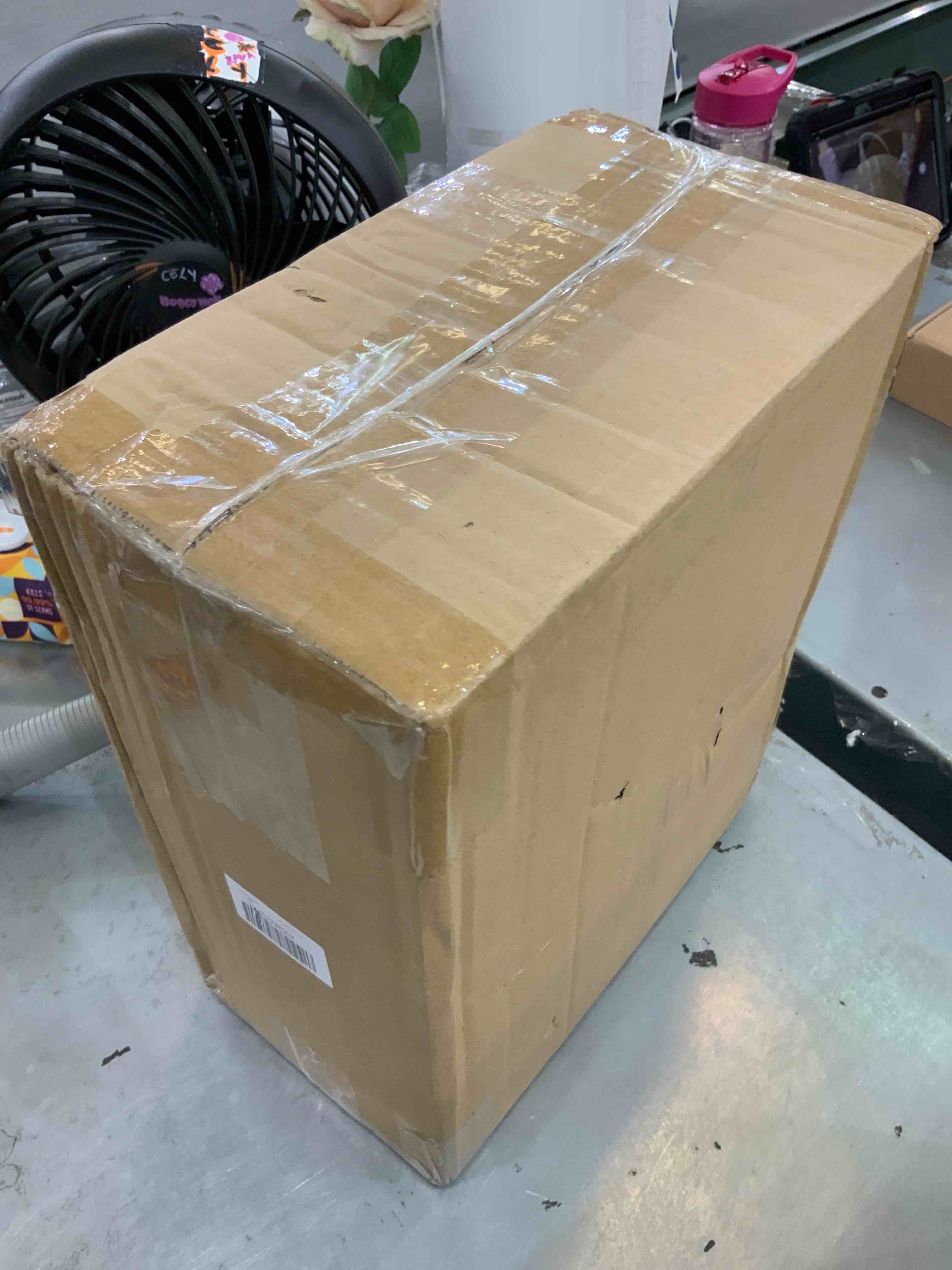 https://s3.amazonaws.com/lotting-images-prod/bidfta/EXS00461798_1694710835010.jpeg