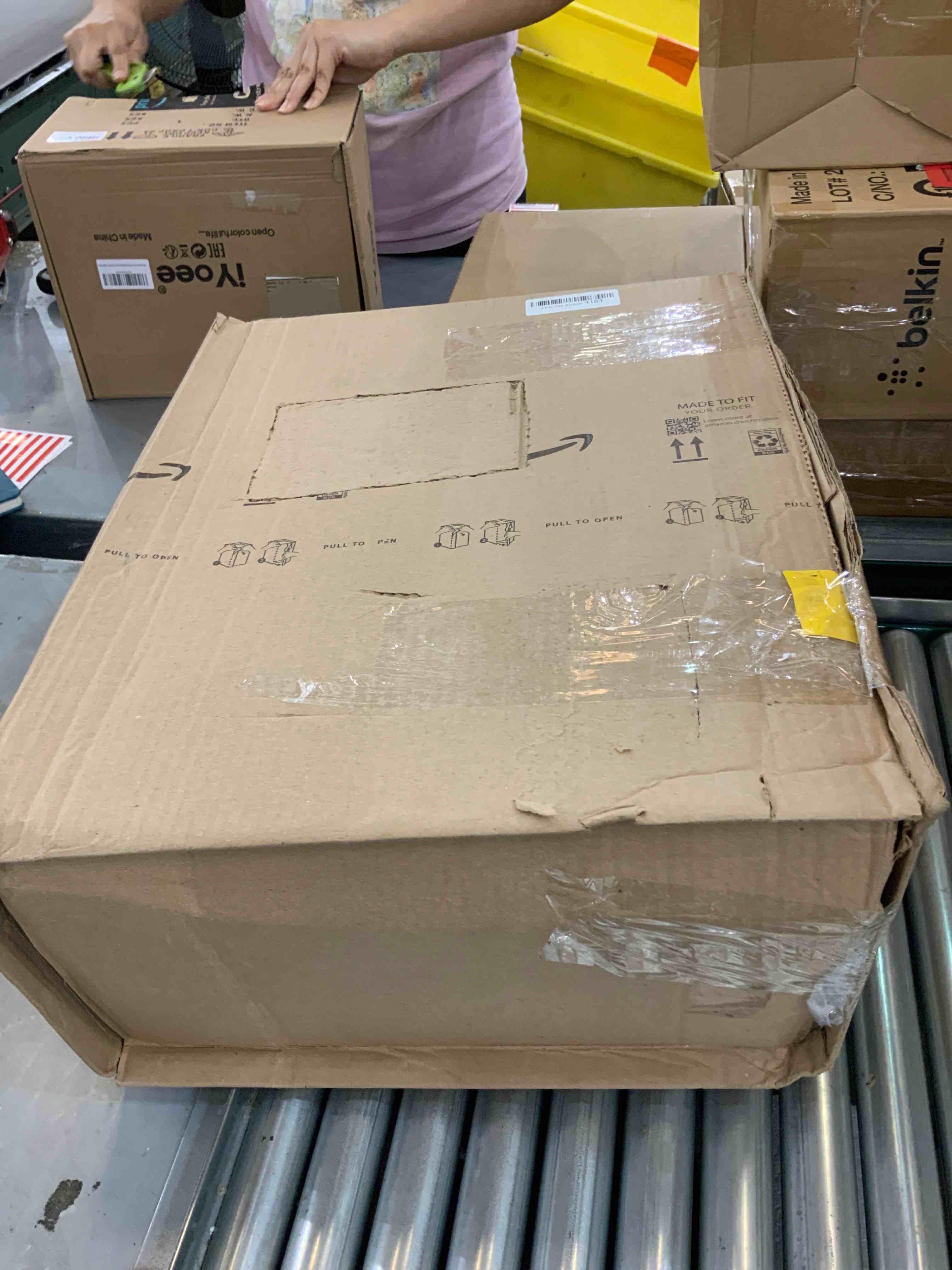https://s3.amazonaws.com/lotting-images-prod/bidfta/EXS00461845_1694716943095.jpeg