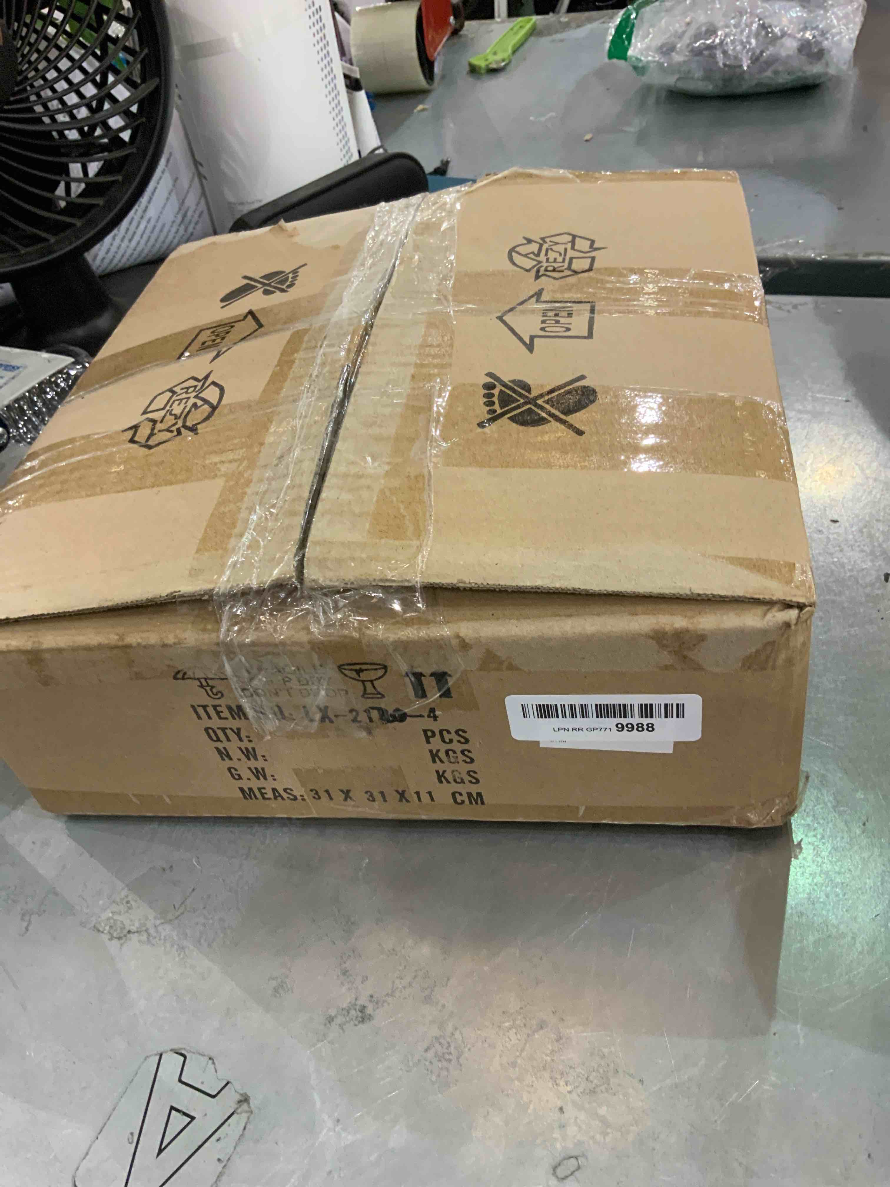 https://s3.amazonaws.com/lotting-images-prod/bidfta/EXS00461949_1694784674849.jpeg