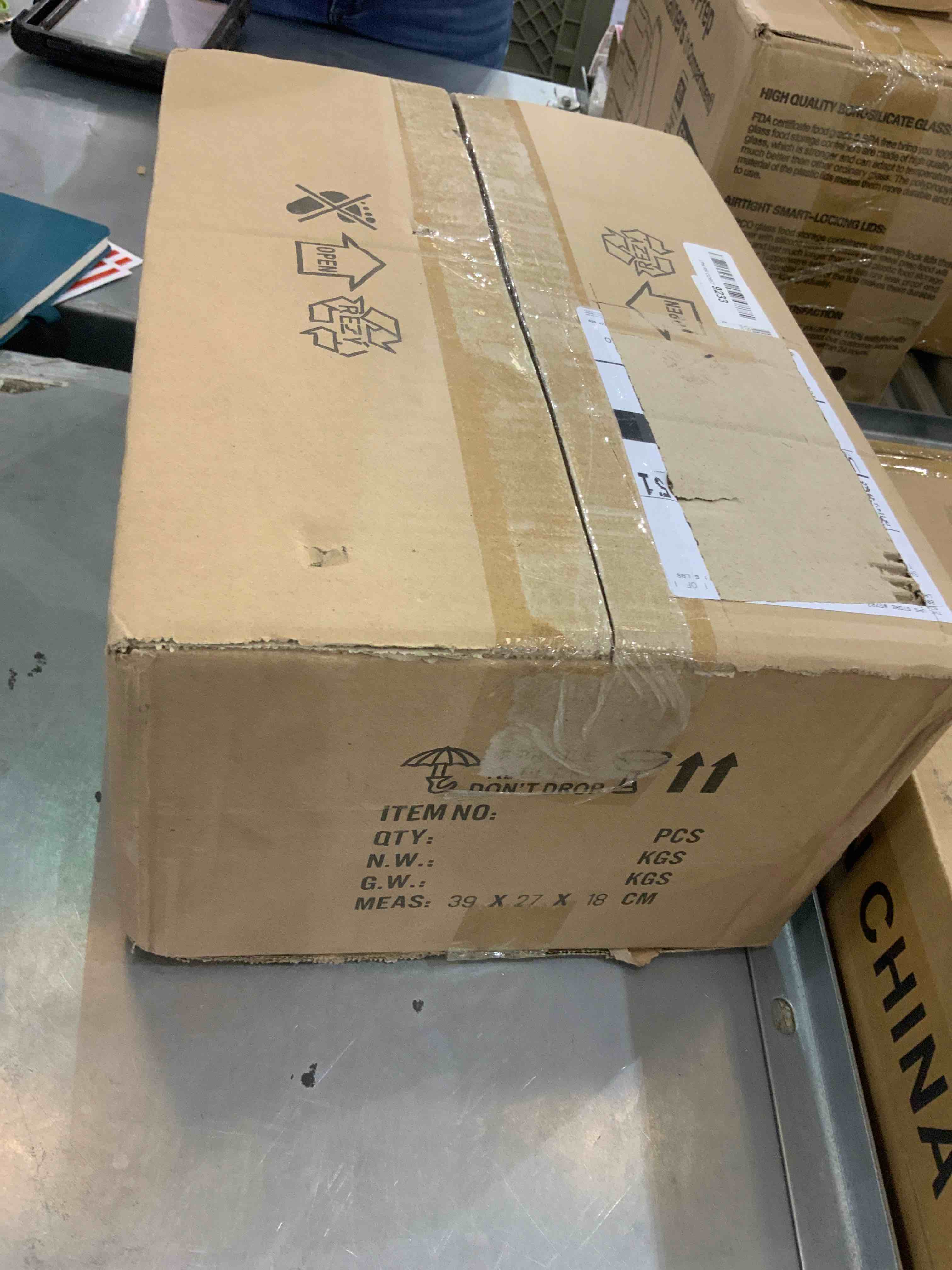 https://s3.amazonaws.com/lotting-images-prod/bidfta/EXS00461952_1694784793612.jpeg