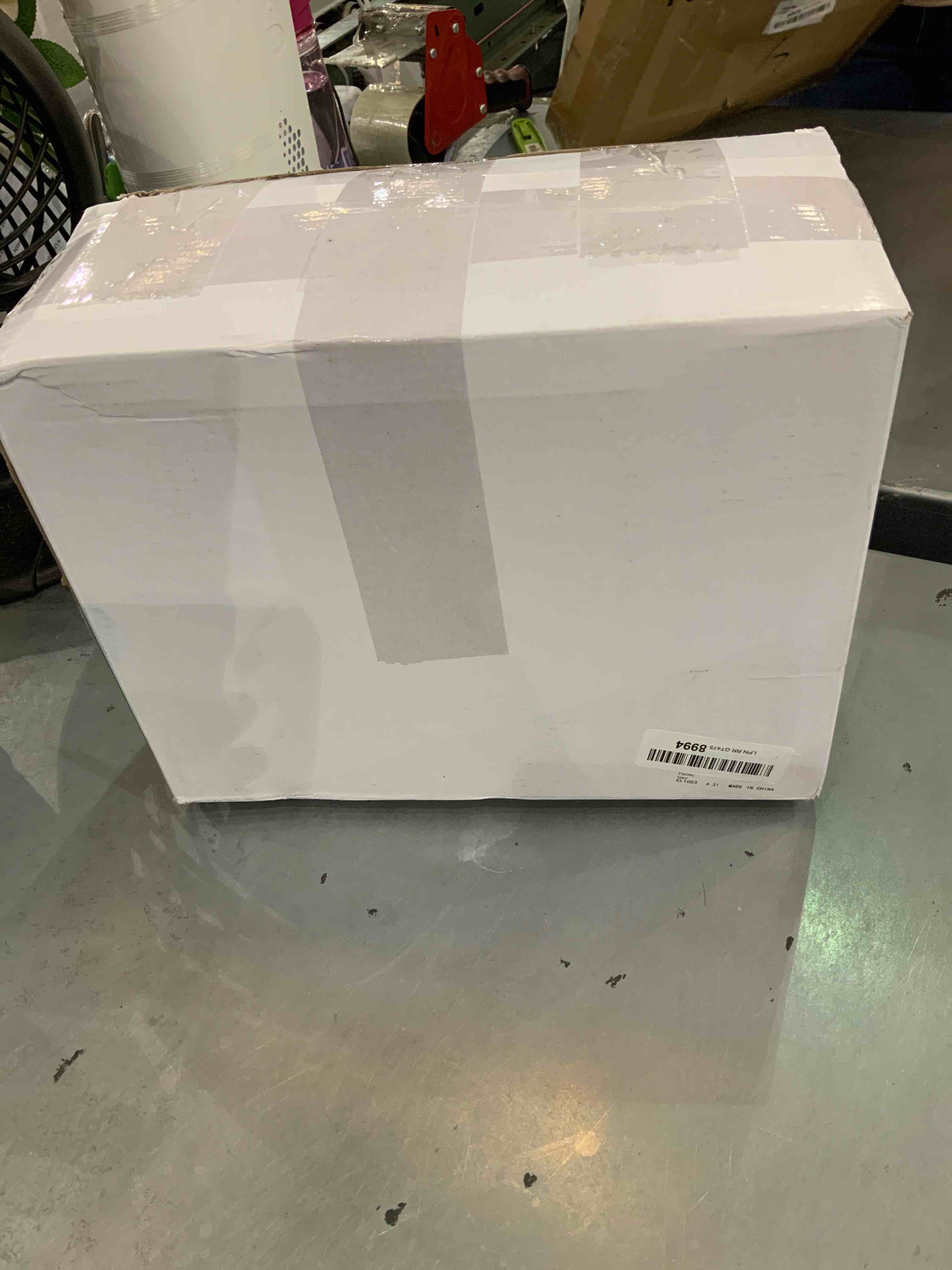 https://s3.amazonaws.com/lotting-images-prod/bidfta/EXS00461966_1694785922888.jpeg