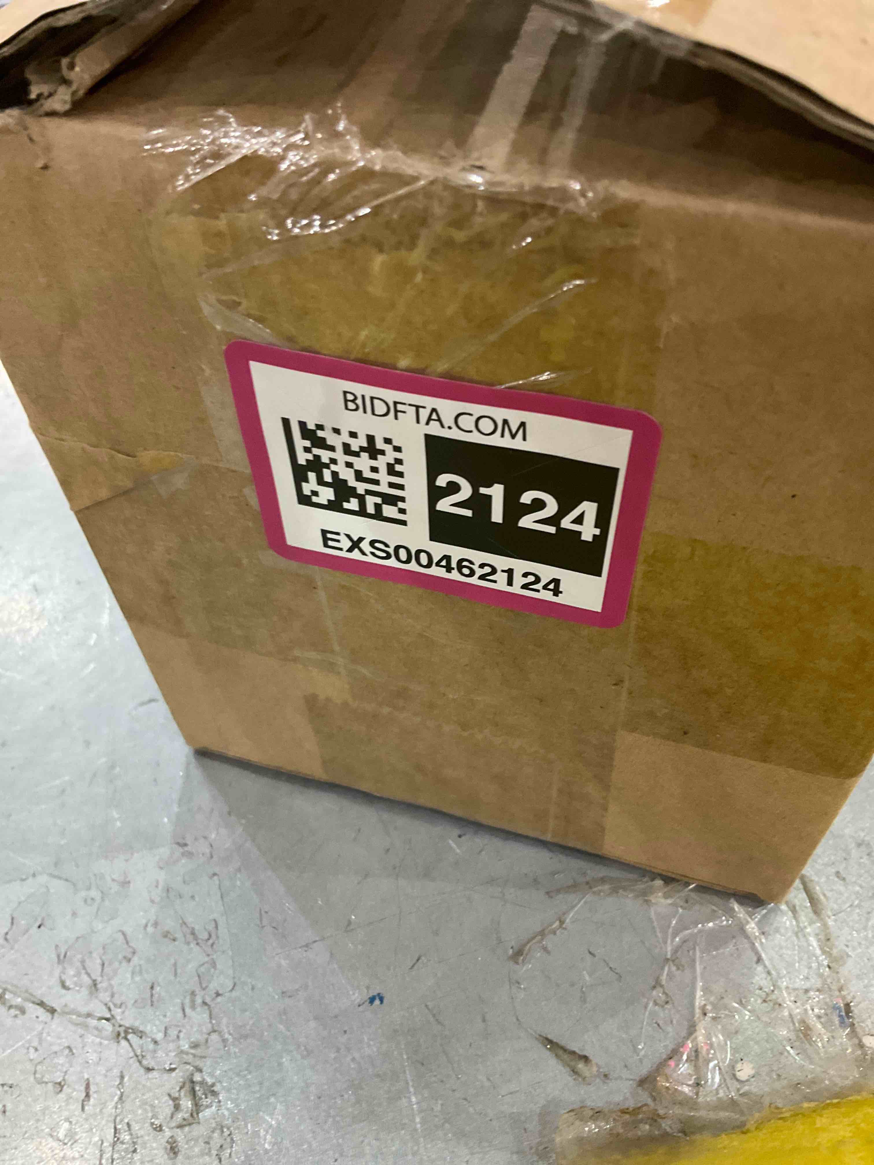 https://s3.amazonaws.com/lotting-images-prod/bidfta/EXS00462124_1694606345306.jpeg