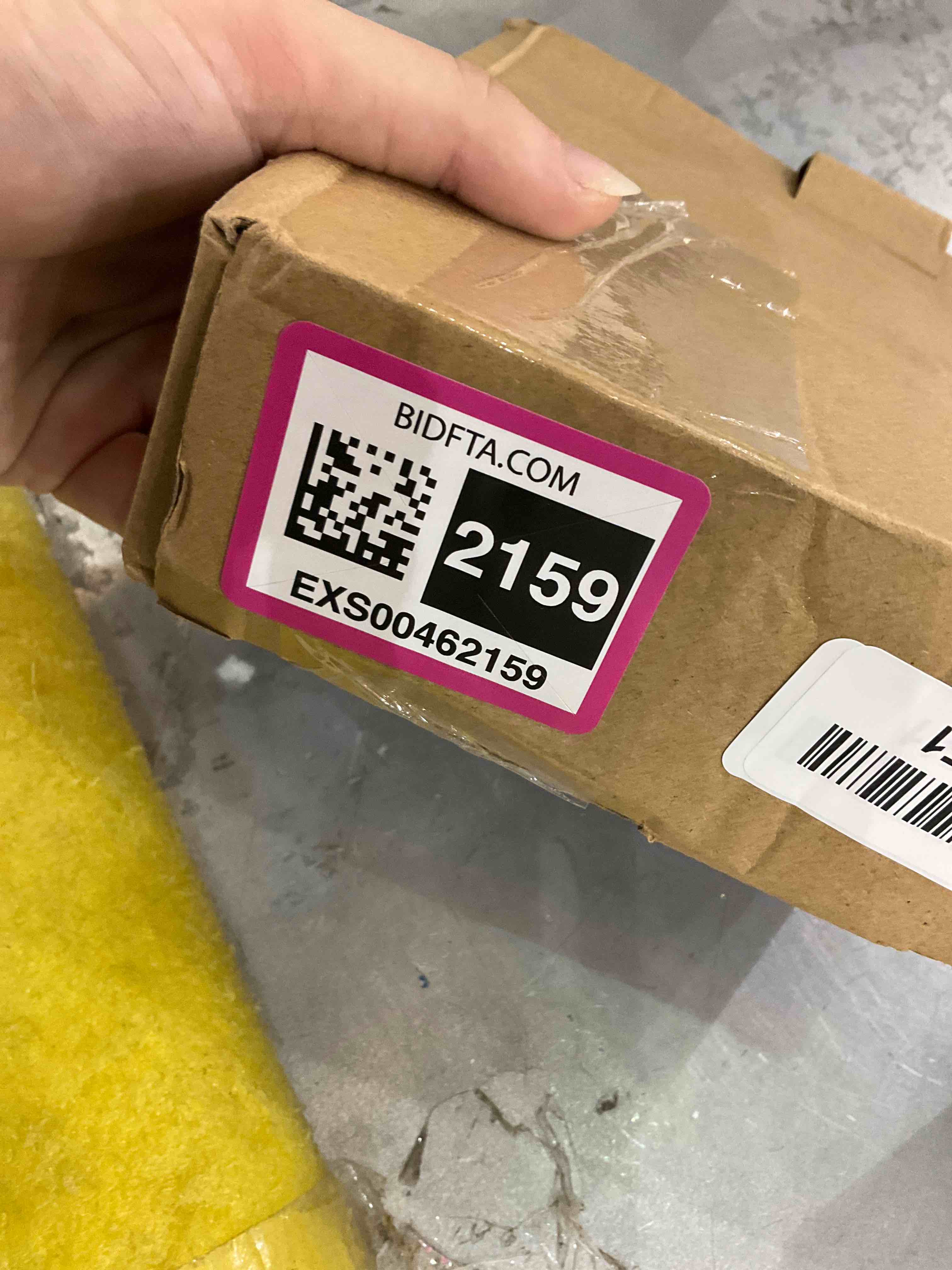 https://s3.amazonaws.com/lotting-images-prod/bidfta/EXS00462159_1694615342838.jpeg