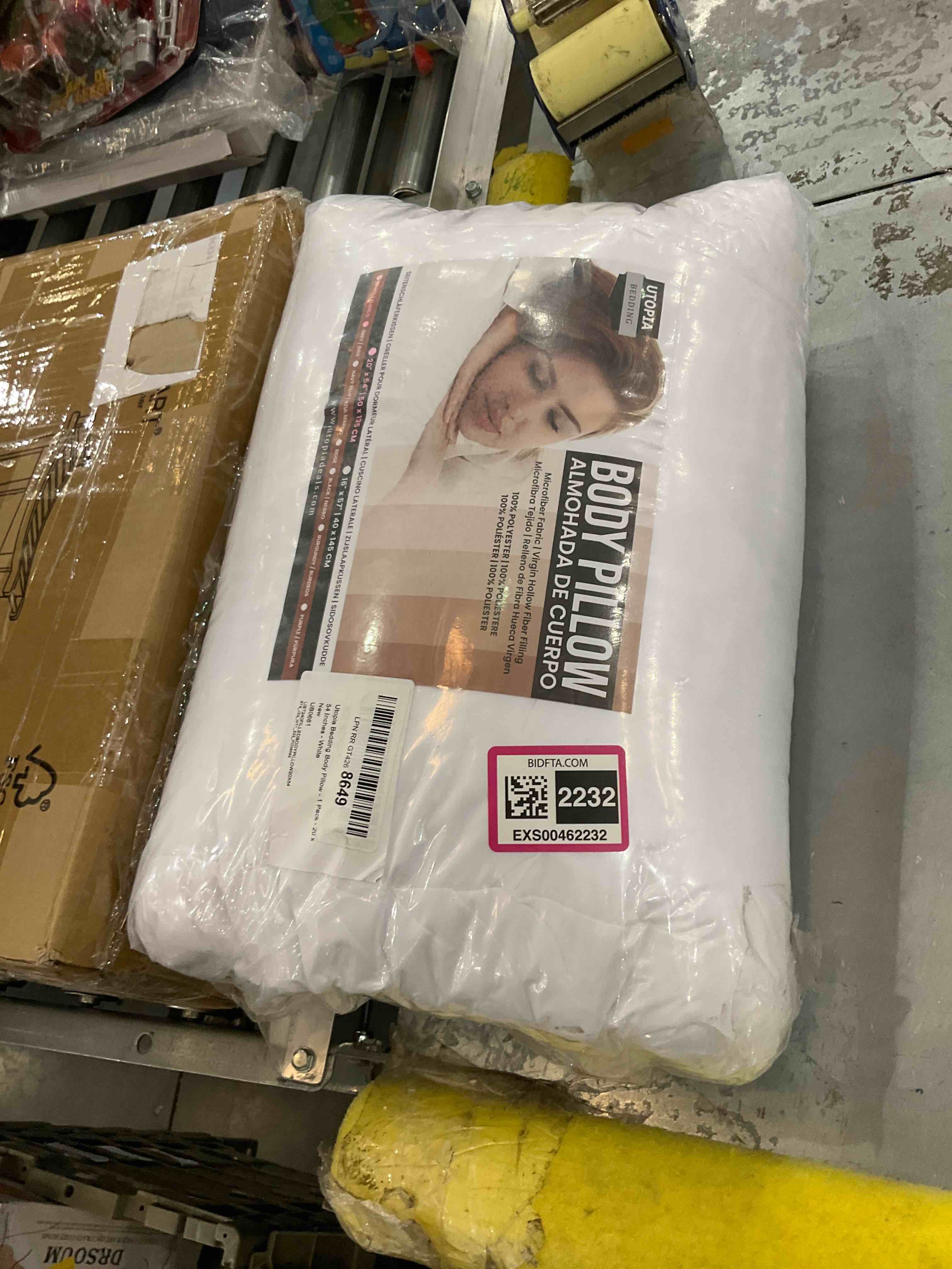https://s3.amazonaws.com/lotting-images-prod/bidfta/EXS00462232_1694626823193.jpeg