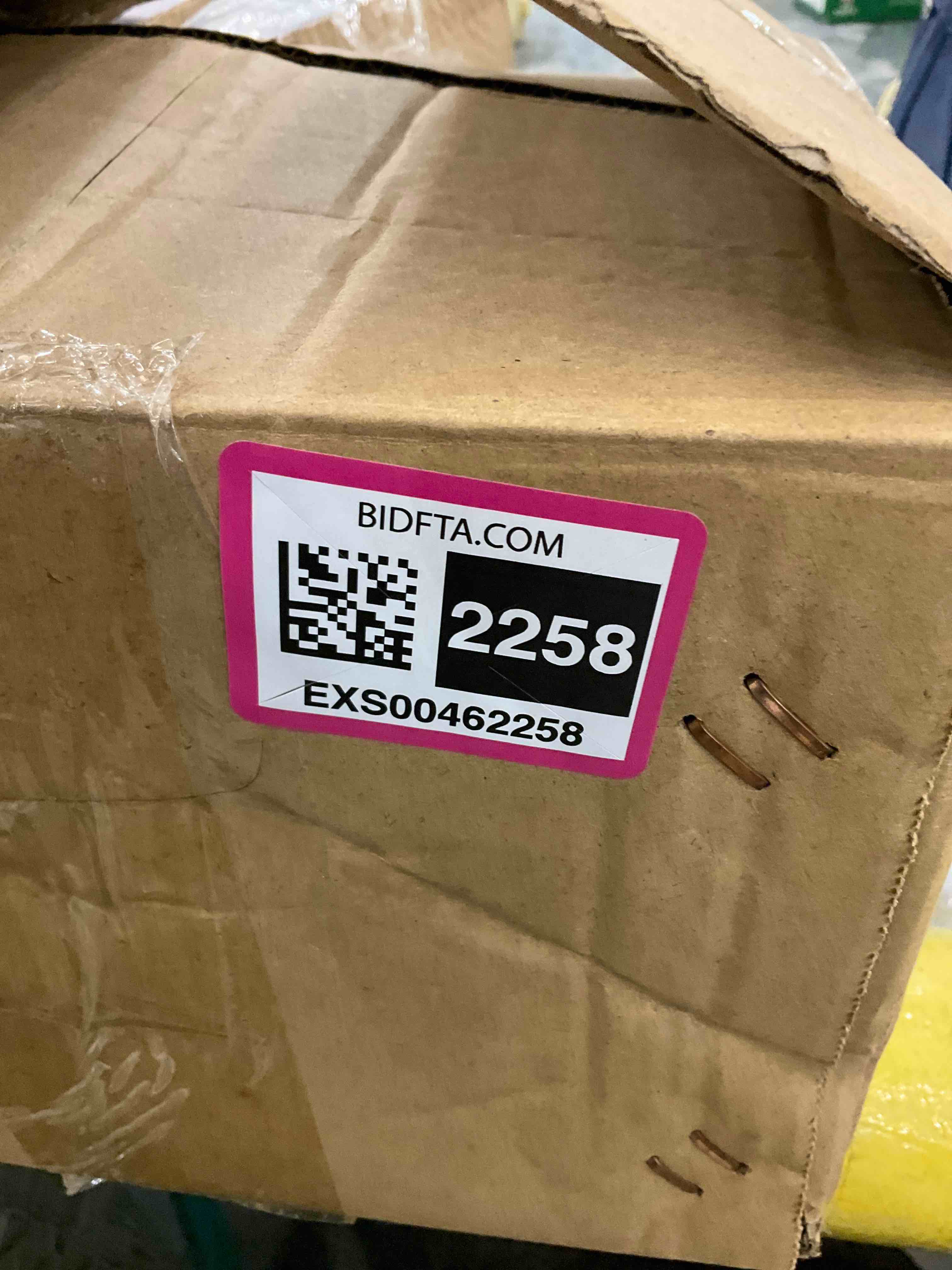 https://s3.amazonaws.com/lotting-images-prod/bidfta/EXS00462258_1694630459945.jpeg