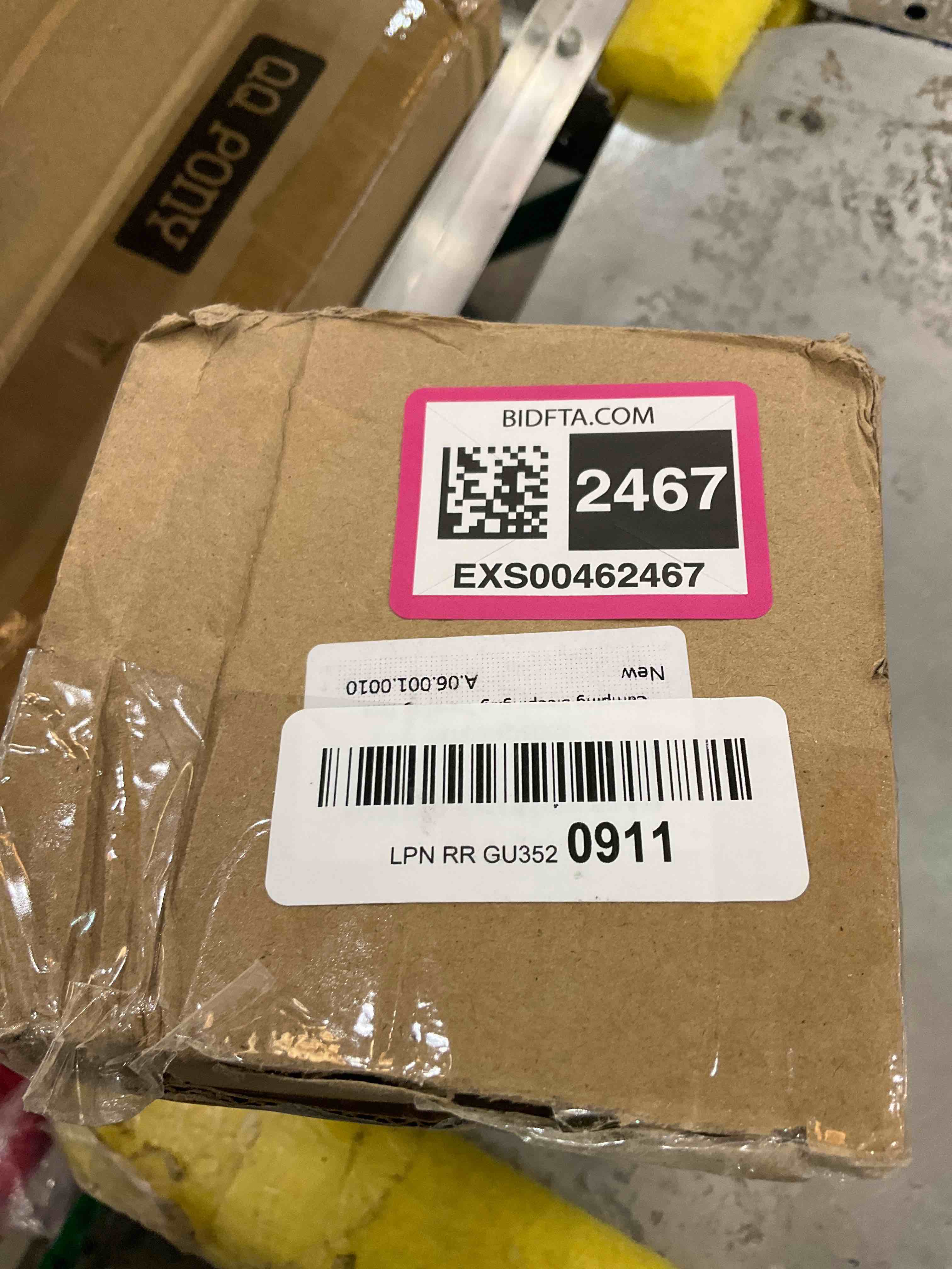 https://s3.amazonaws.com/lotting-images-prod/bidfta/EXS00462467_1694803729392.jpeg