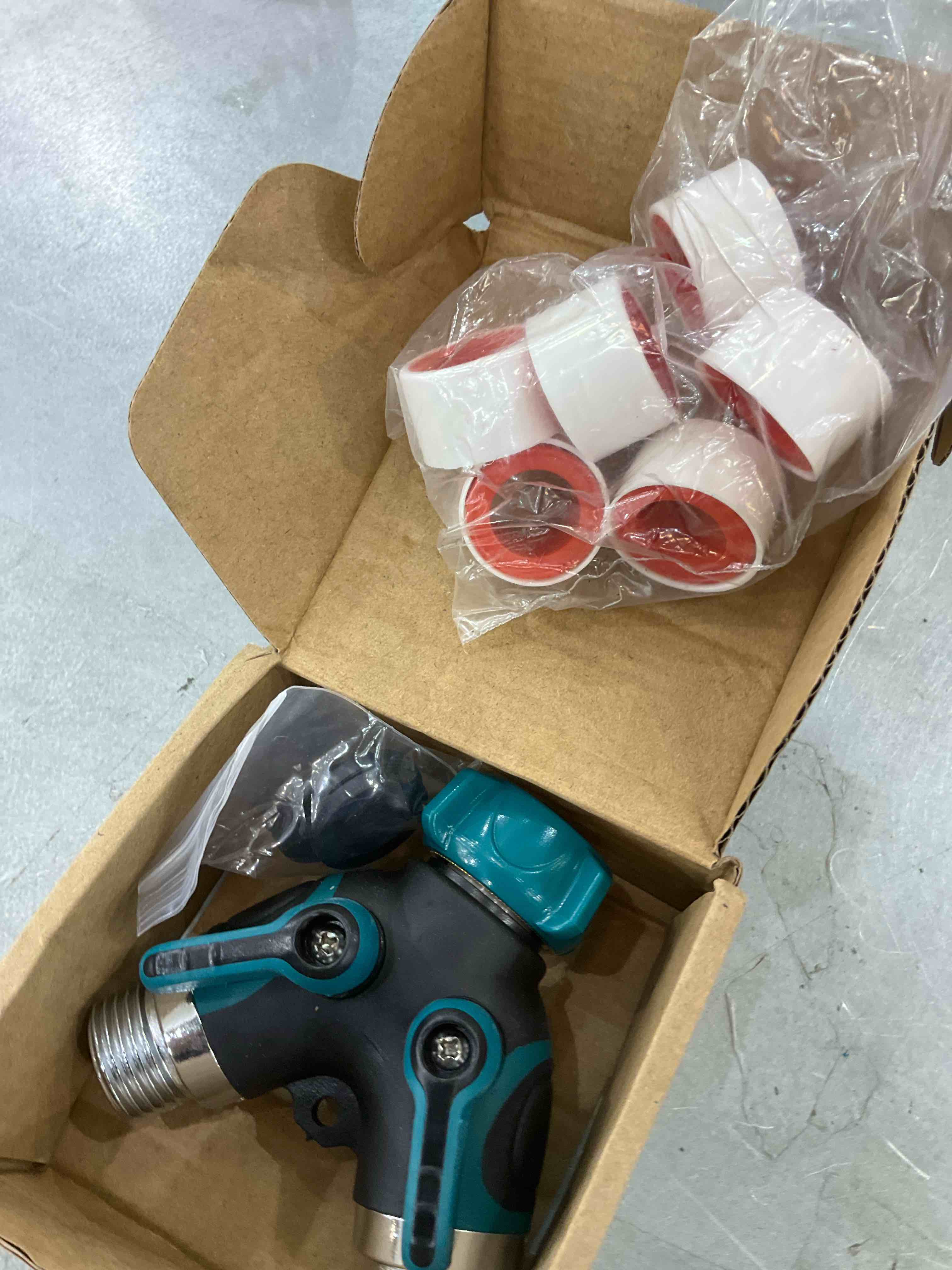 https://s3.amazonaws.com/lotting-images-prod/bidfta/EXS00463330_1695746590741.jpeg