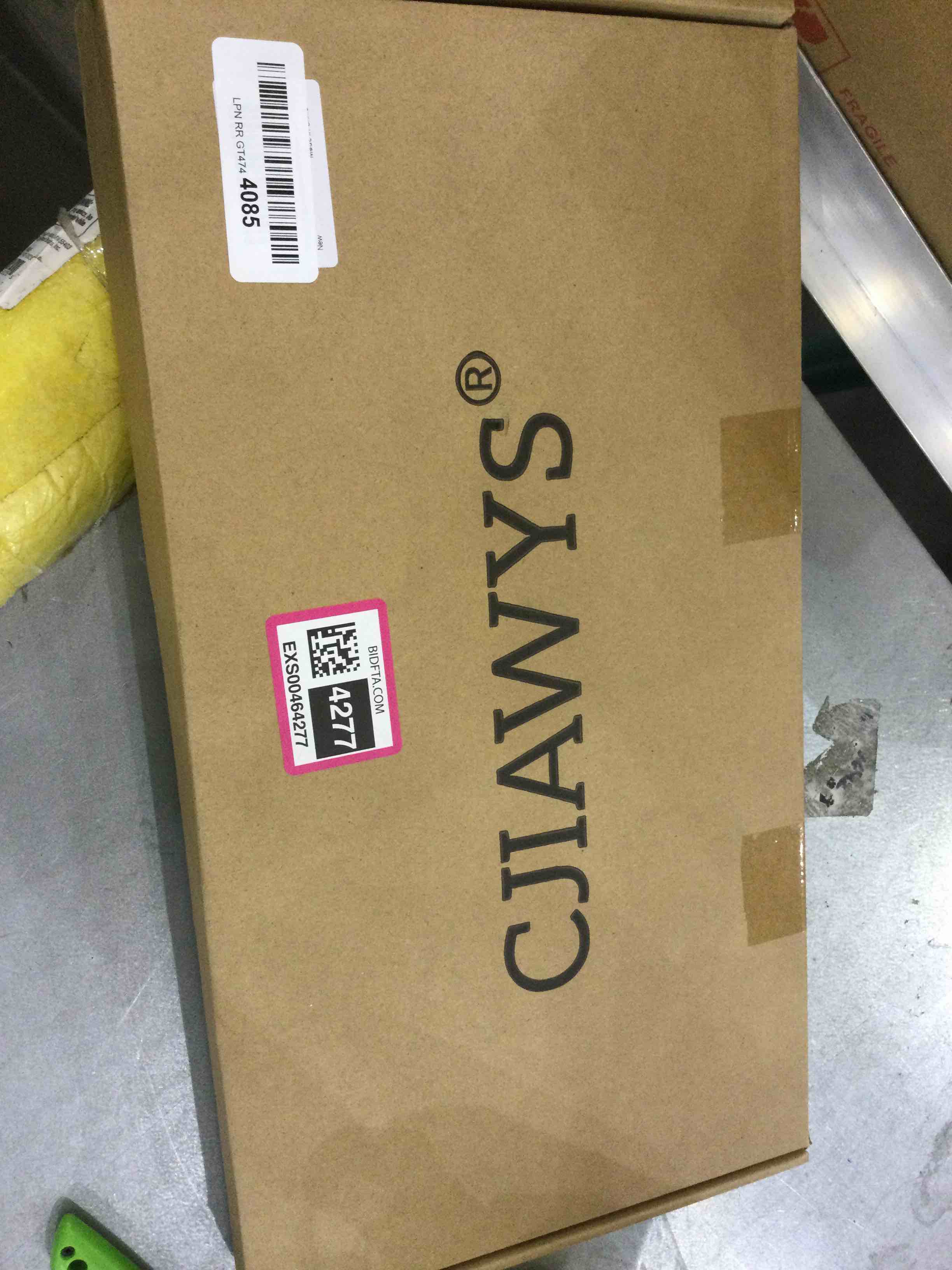 https://s3.amazonaws.com/lotting-images-prod/bidfta/EXS00464277_1695136557068.jpeg
