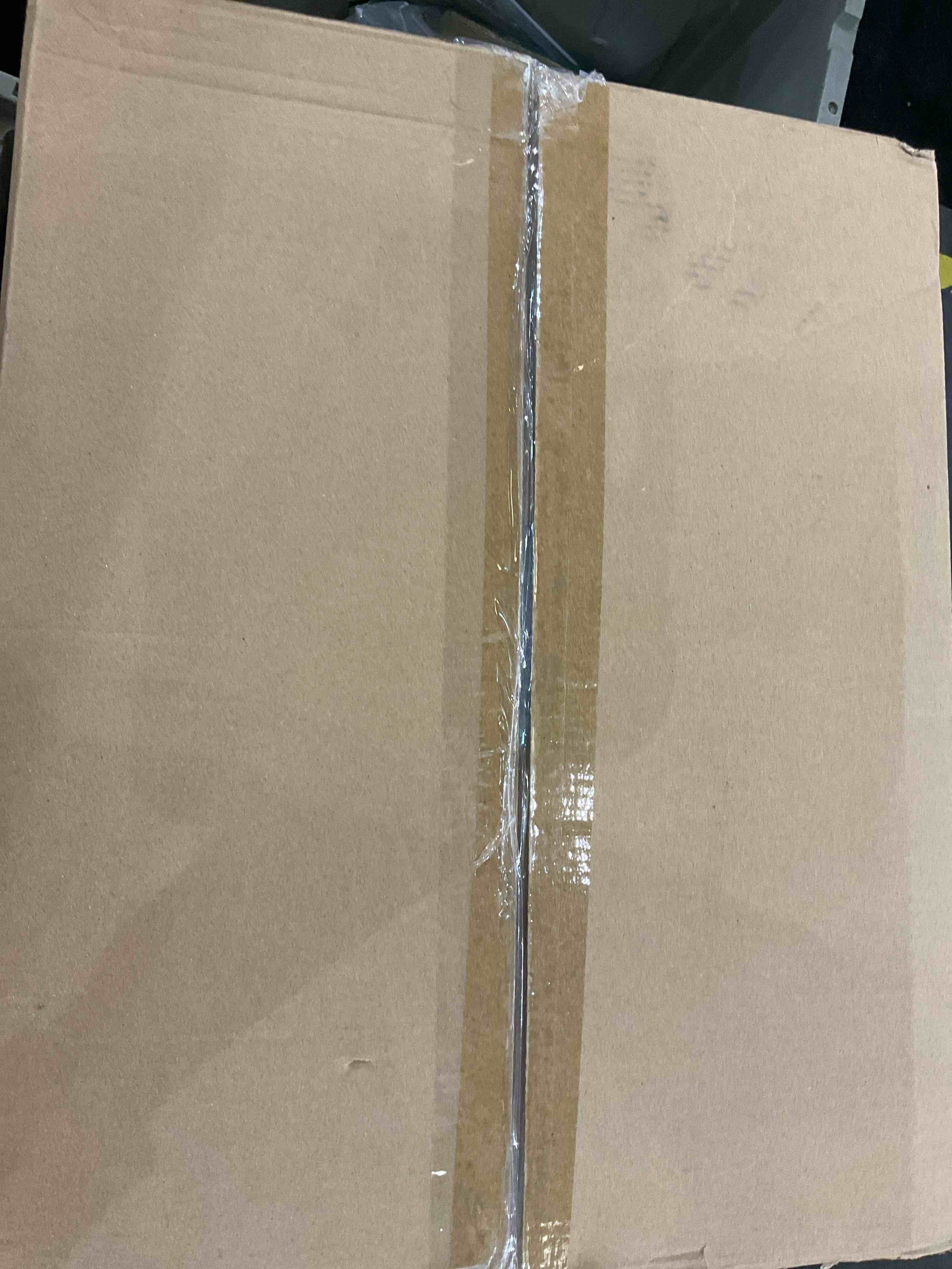 https://s3.amazonaws.com/lotting-images-prod/bidfta/EXS00464404_1695221152520.jpeg