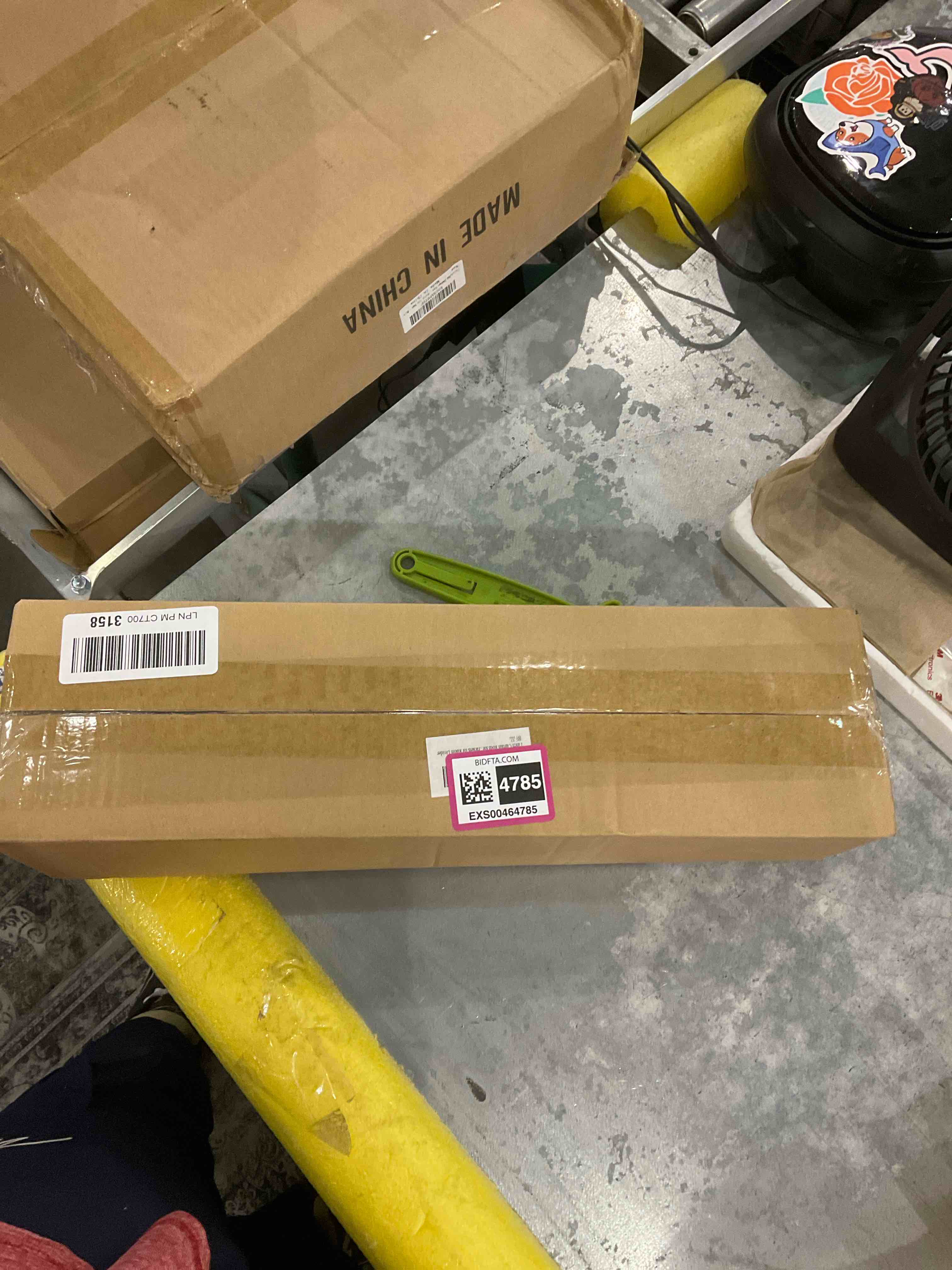 https://s3.amazonaws.com/lotting-images-prod/bidfta/EXS00464785_1695208901346.jpeg