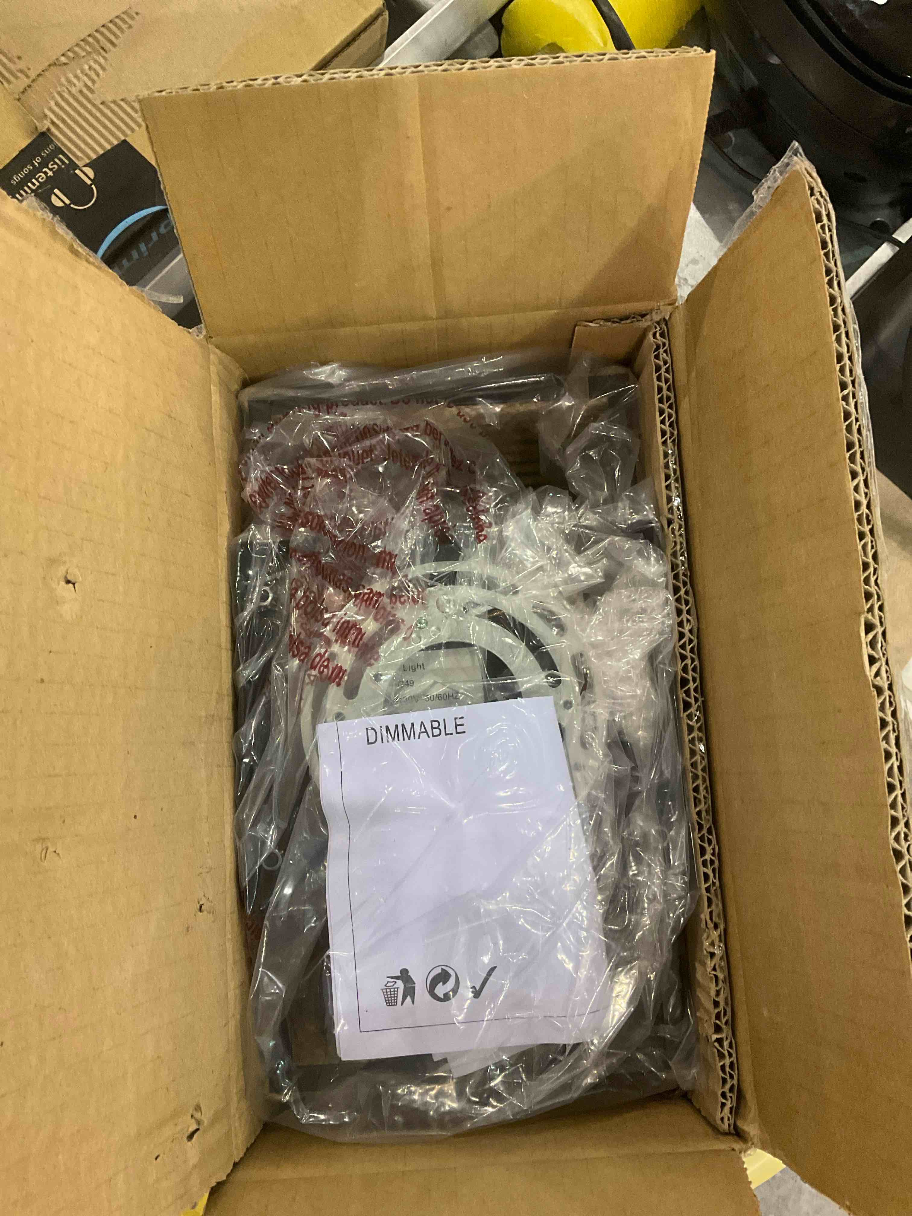 https://s3.amazonaws.com/lotting-images-prod/bidfta/EXS00464796_1695209628129.jpeg