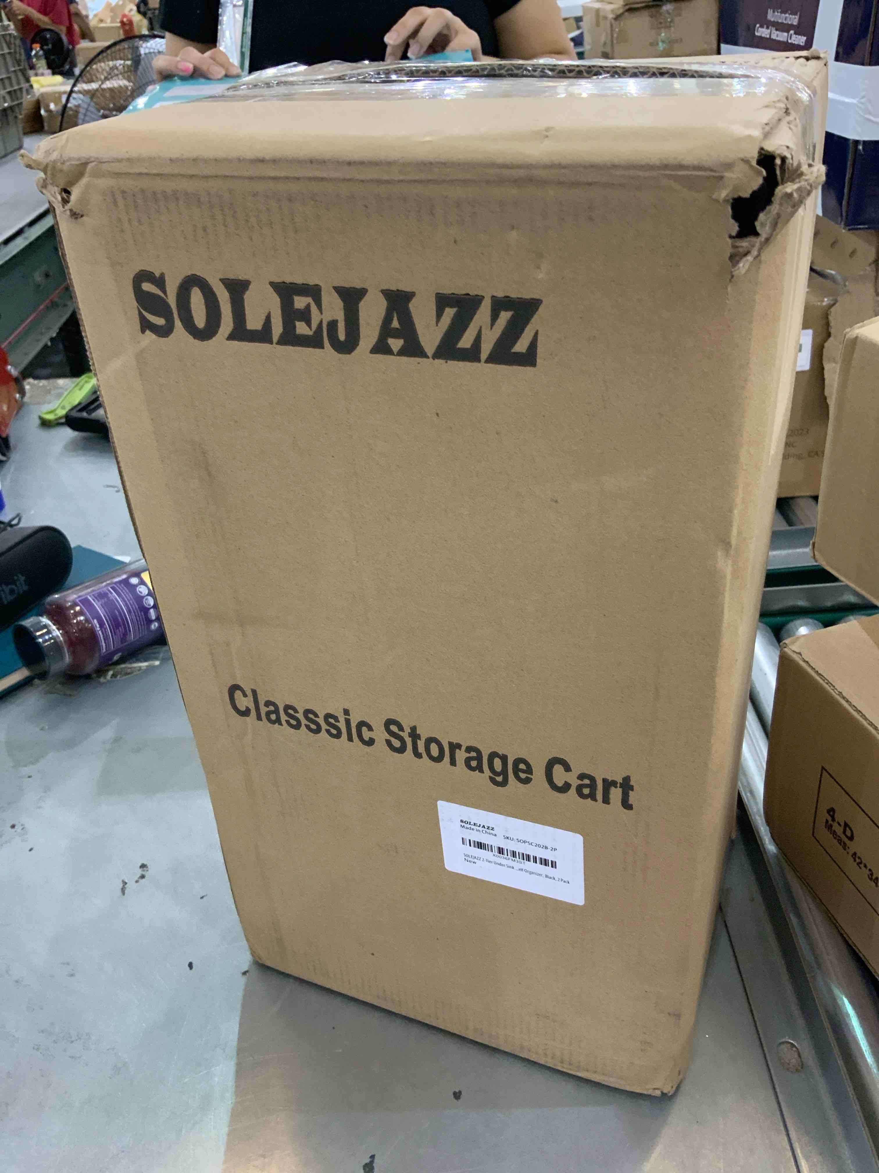 https://s3.amazonaws.com/lotting-images-prod/bidfta/EXS00465023_1695135429719.jpeg