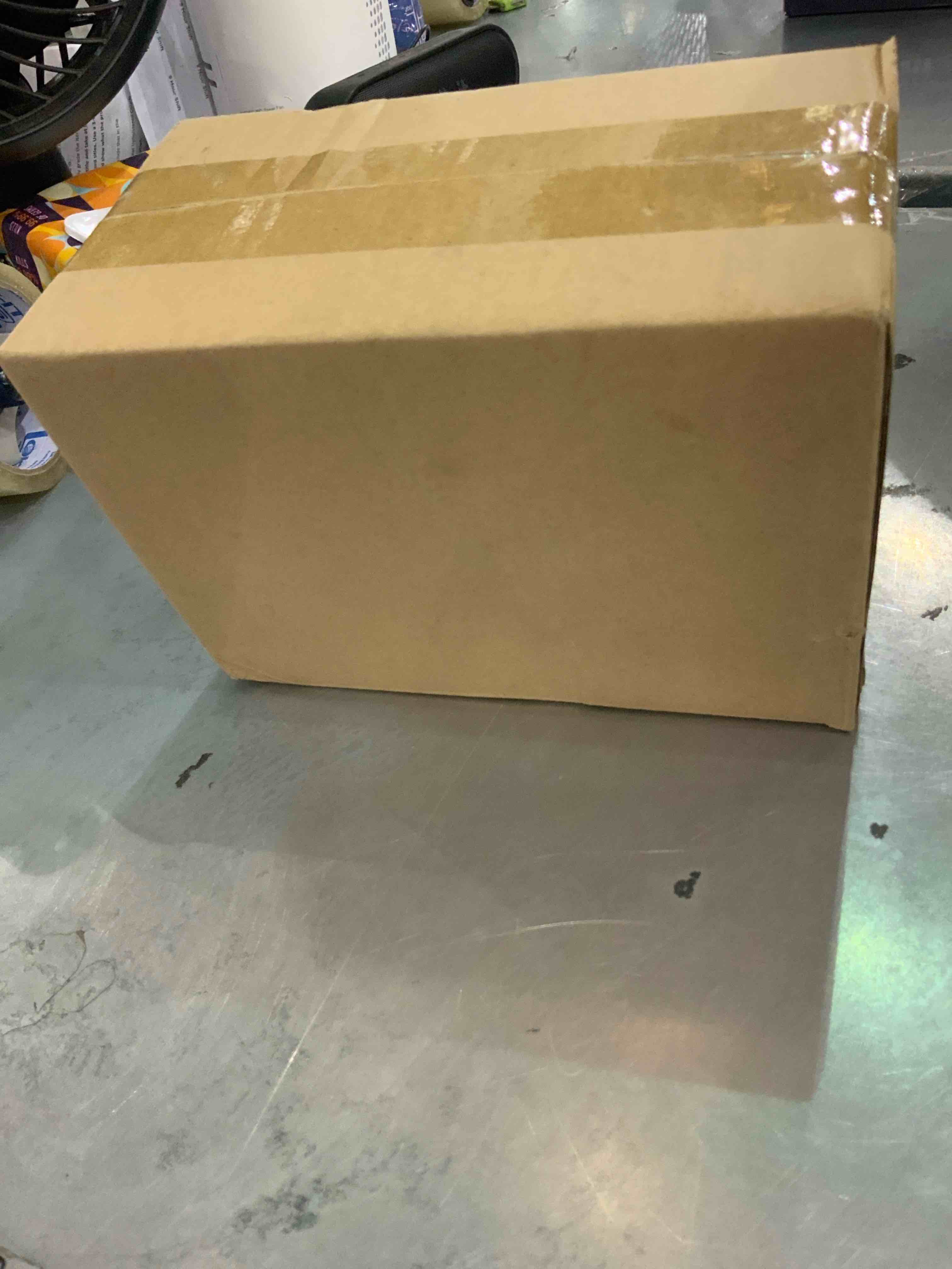 https://s3.amazonaws.com/lotting-images-prod/bidfta/EXS00465236_1695216422623.jpeg
