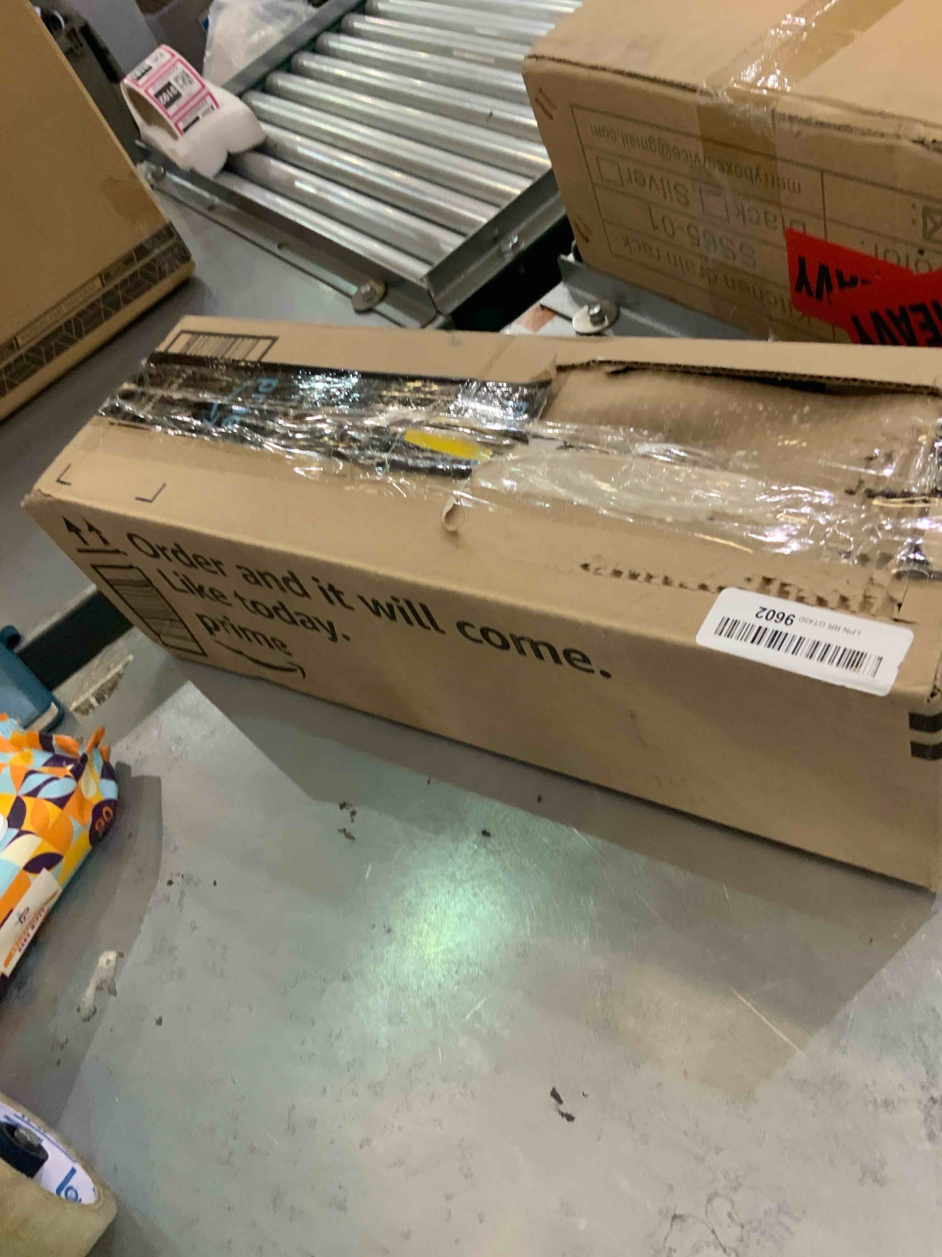 https://s3.amazonaws.com/lotting-images-prod/bidfta/EXS00465282_1695220038491.jpeg