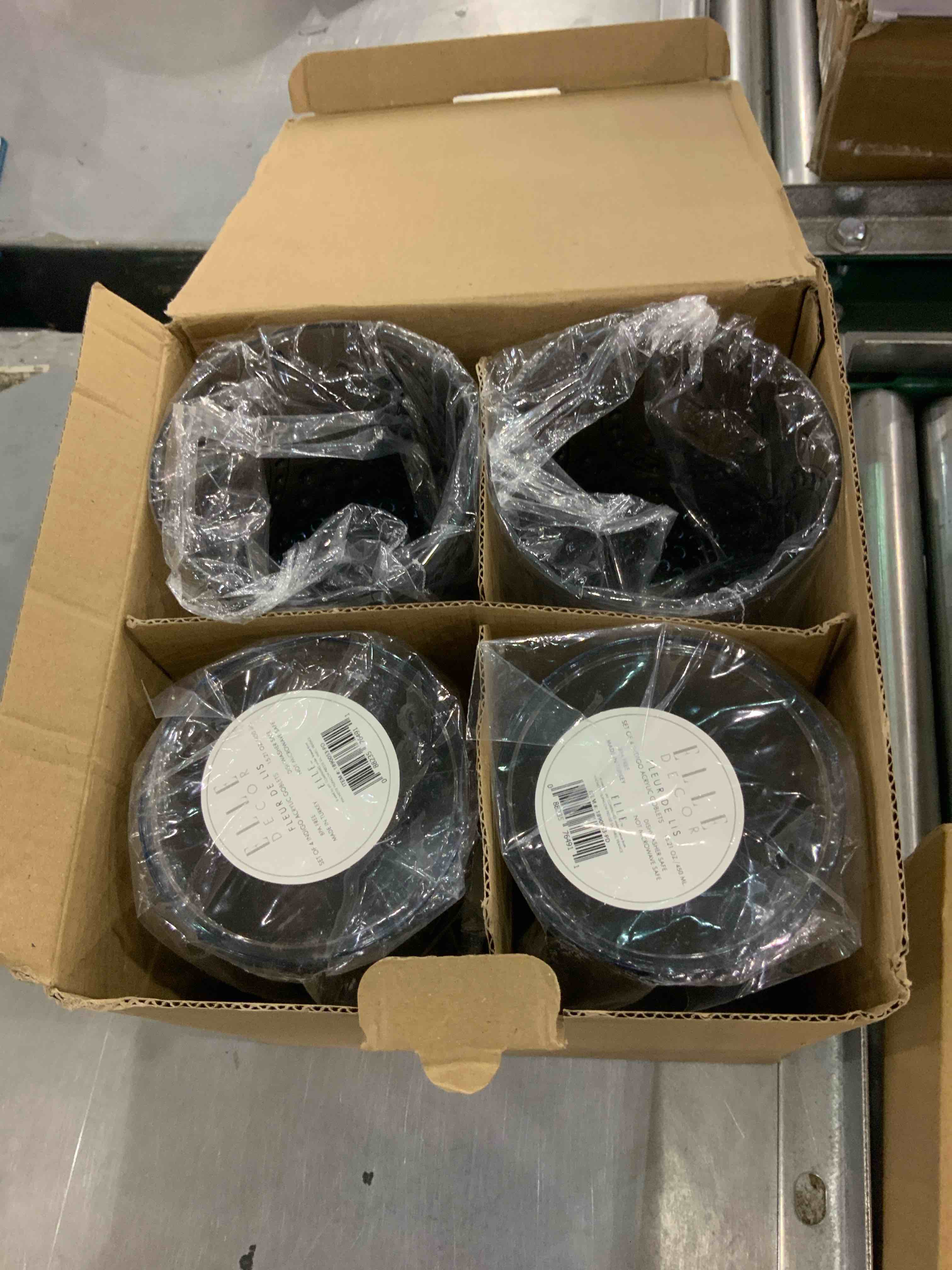 https://s3.amazonaws.com/lotting-images-prod/bidfta/EXS00465434_1695296474744.jpeg