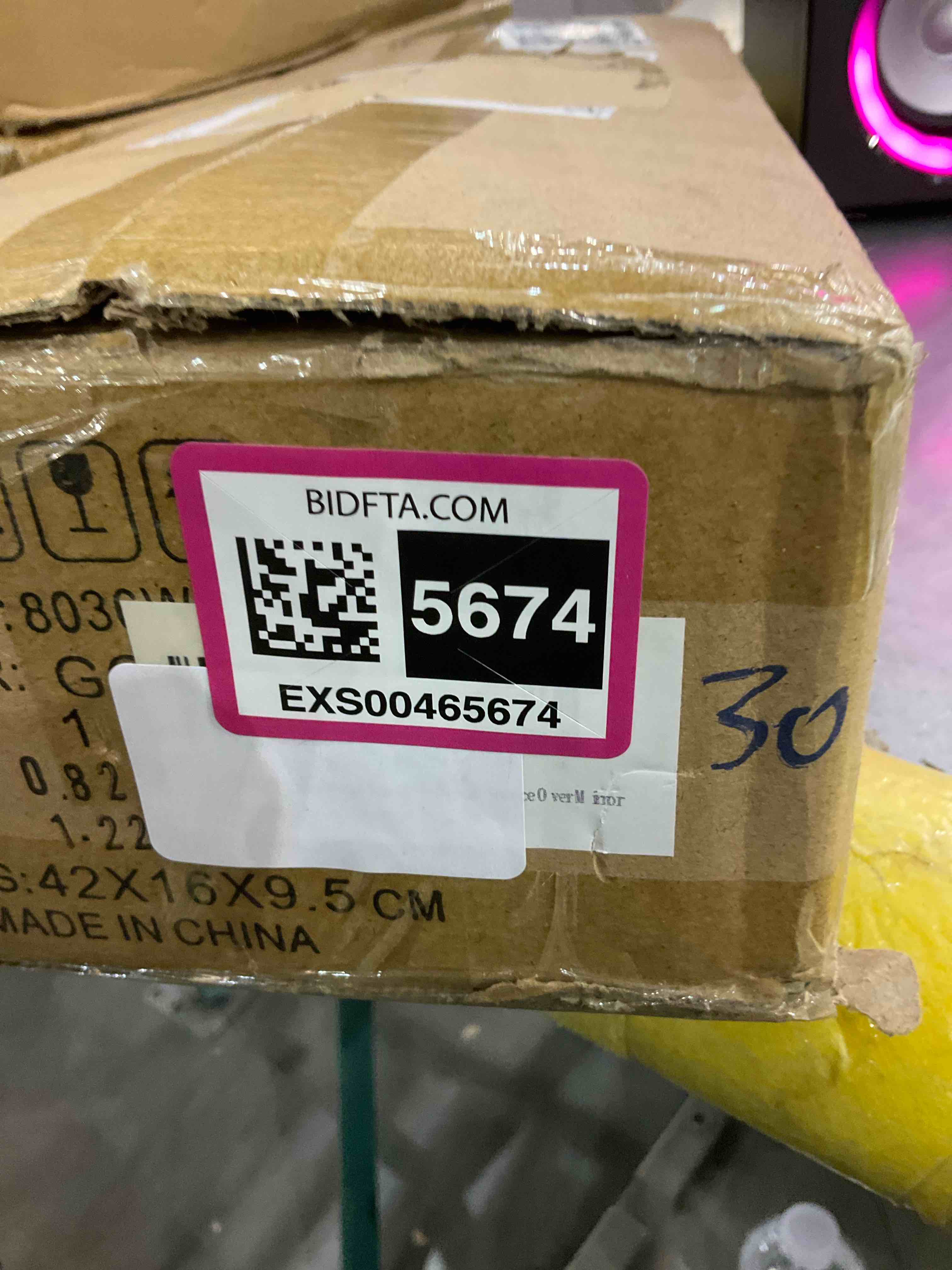 https://s3.amazonaws.com/lotting-images-prod/bidfta/EXS00465674_1696599084853.jpeg