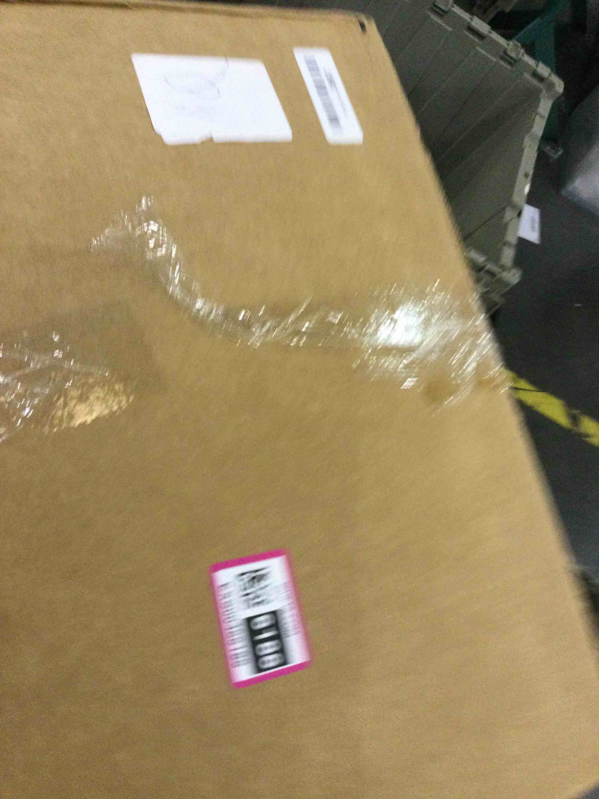 https://s3.amazonaws.com/lotting-images-prod/bidfta/EXS00466186_1694699975187.jpeg