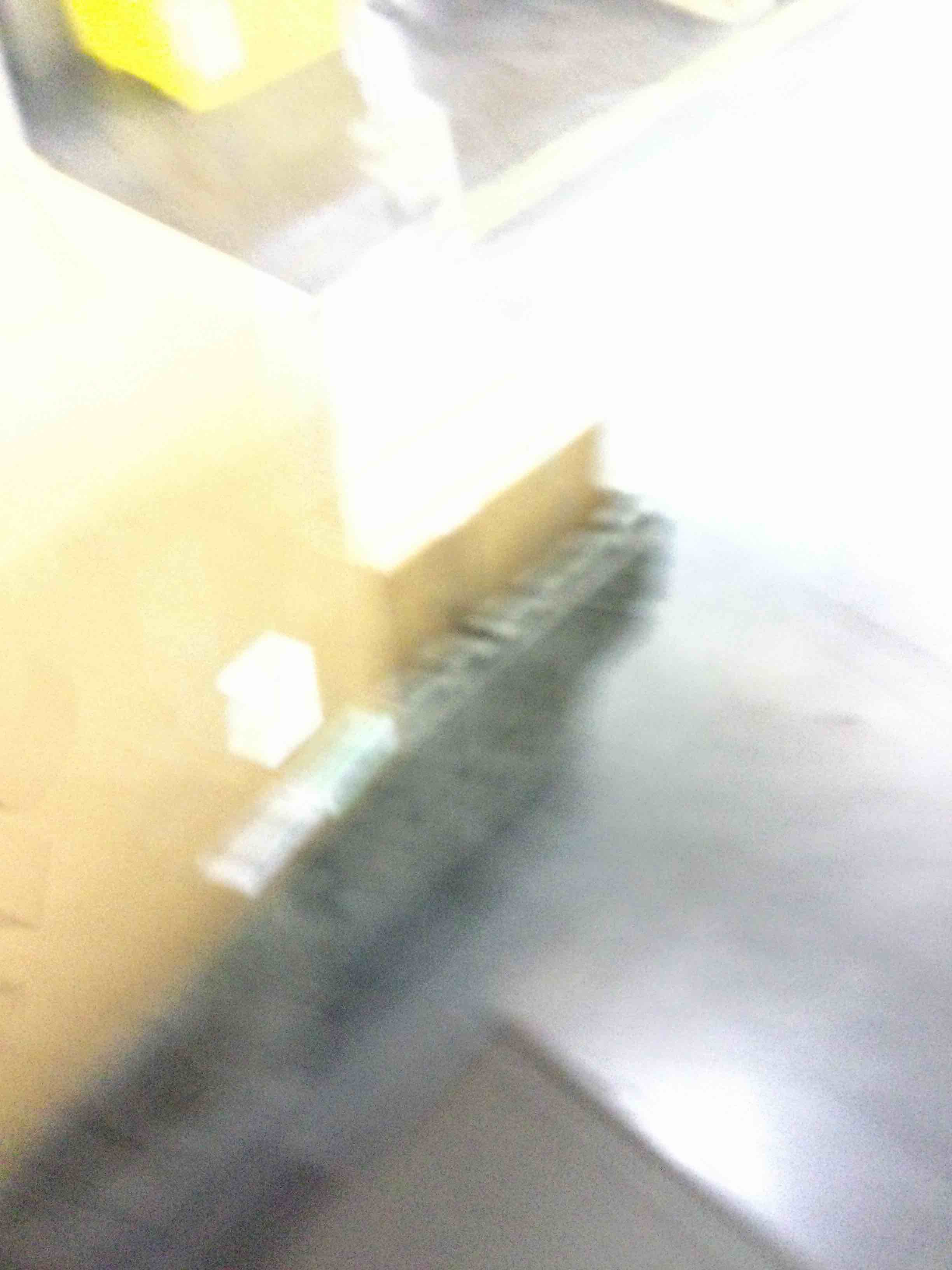 https://s3.amazonaws.com/lotting-images-prod/bidfta/EXS00466187_1694700477816.jpeg