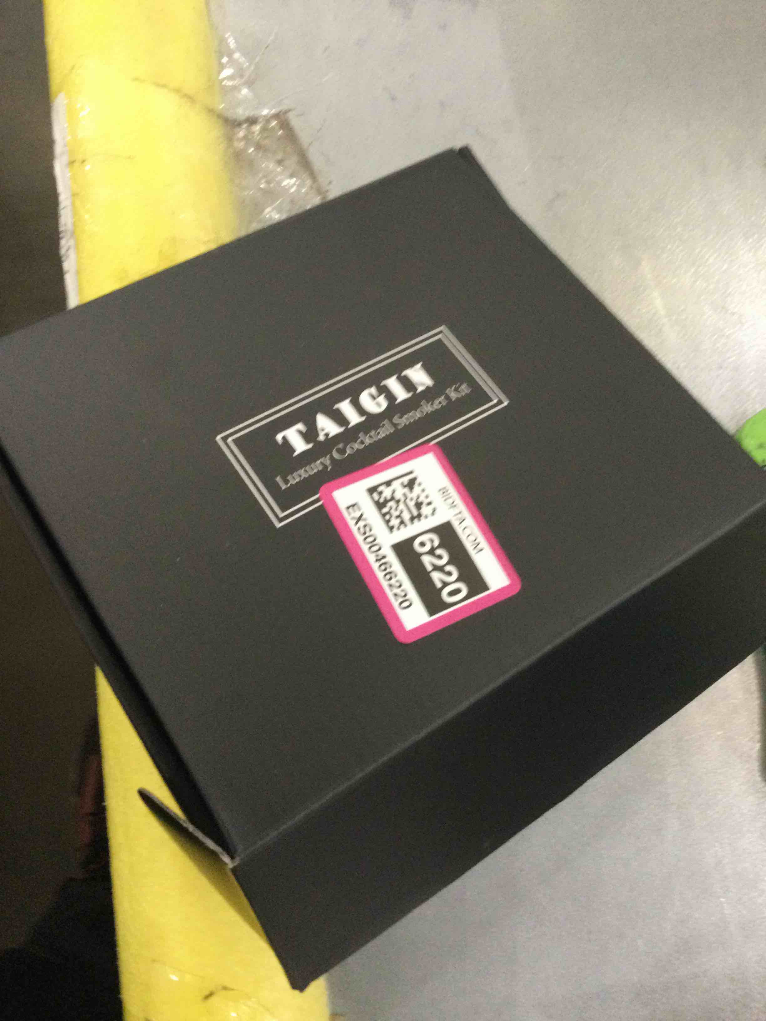 https://s3.amazonaws.com/lotting-images-prod/bidfta/EXS00466220_1694710911132.jpeg