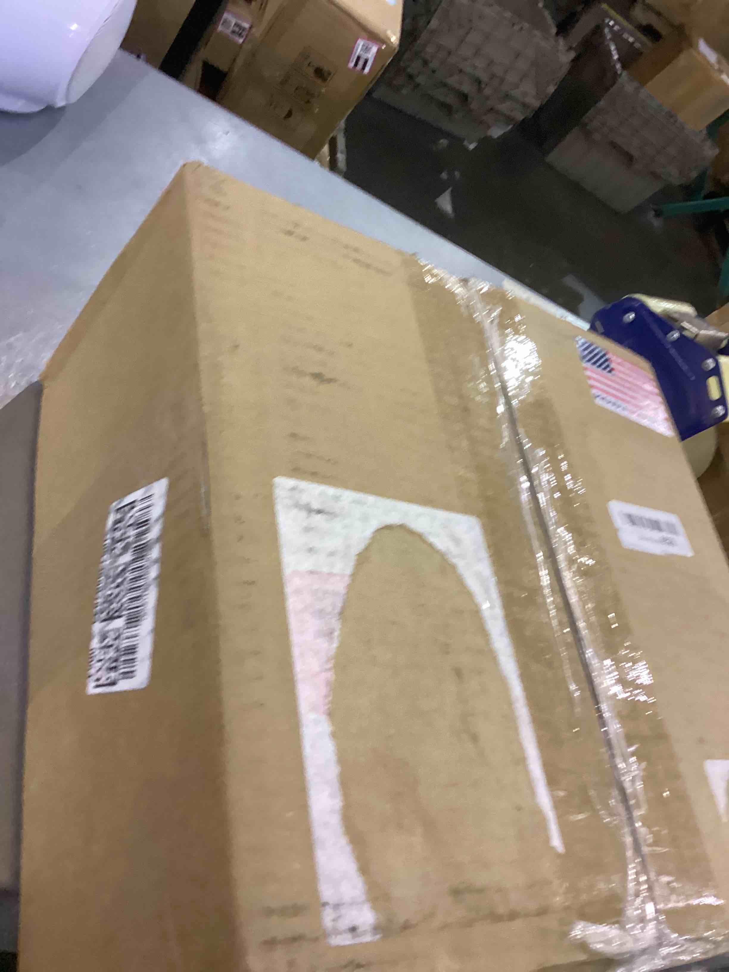 https://s3.amazonaws.com/lotting-images-prod/bidfta/EXS00466582_1694693009055.jpeg