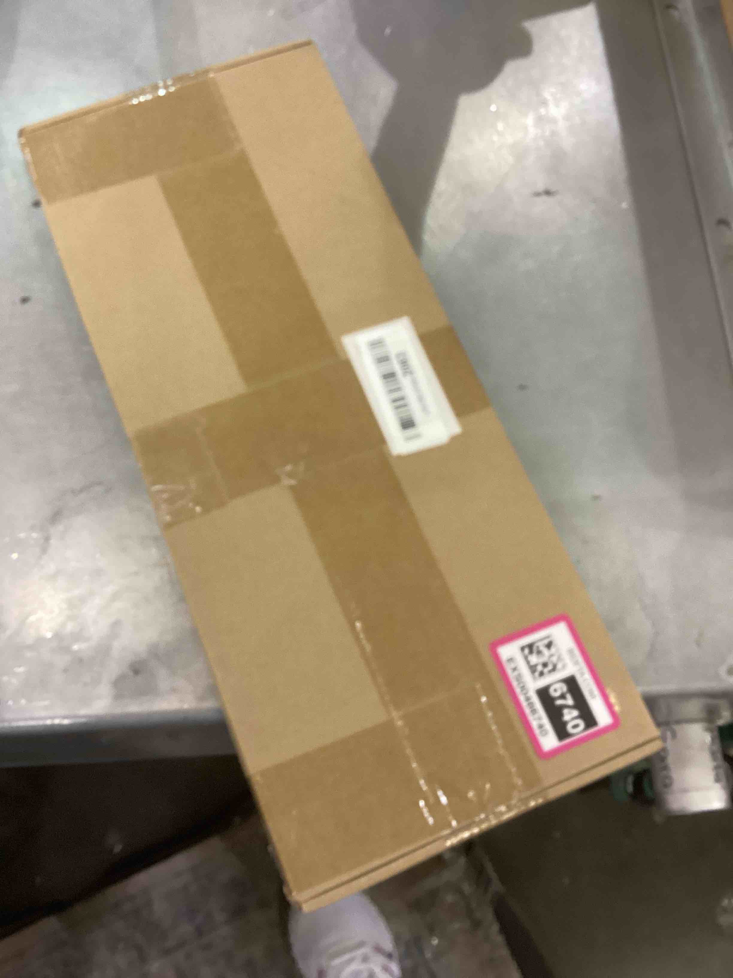 https://s3.amazonaws.com/lotting-images-prod/bidfta/EXS00466740_1694785947903.jpeg