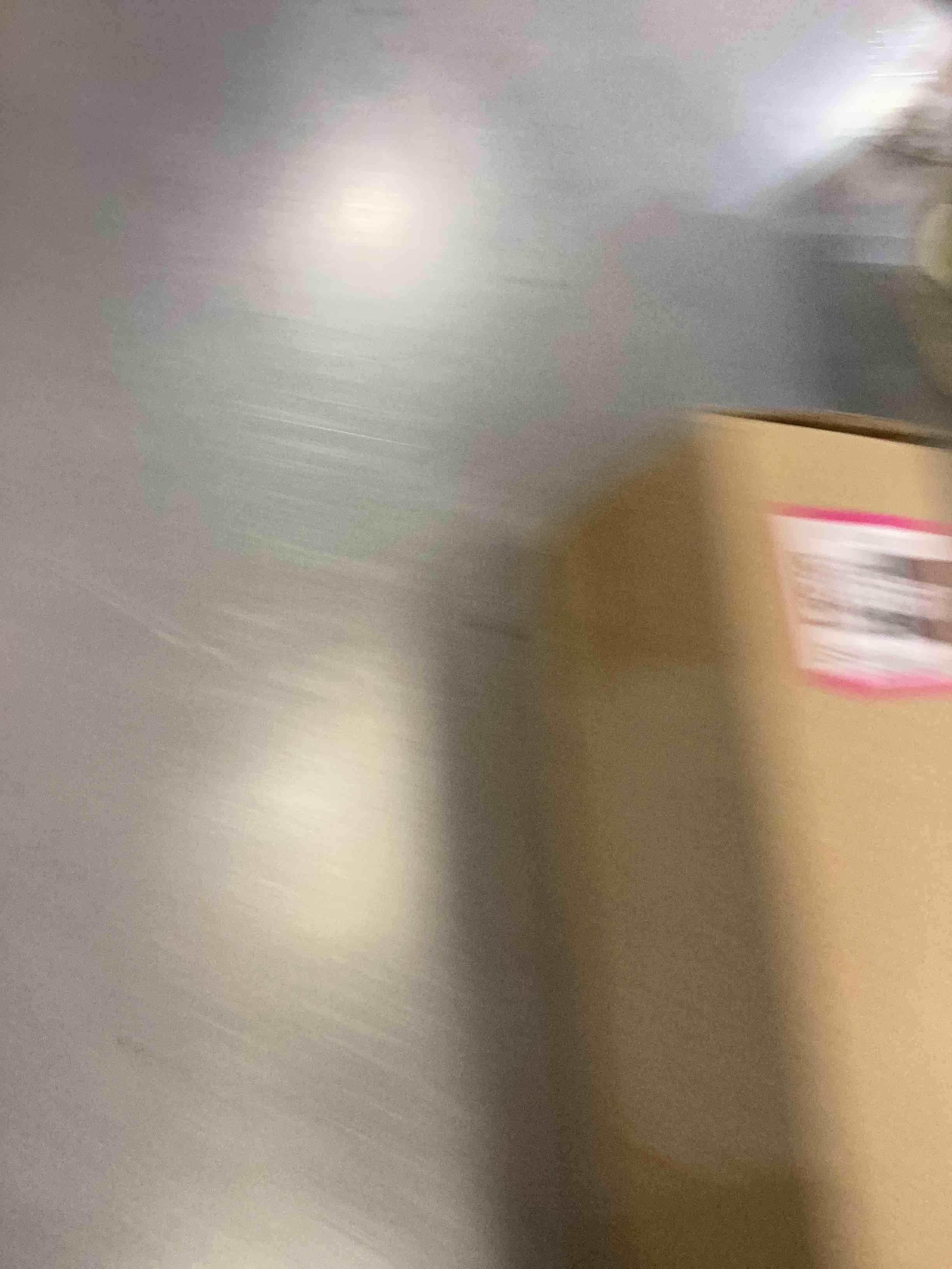 https://s3.amazonaws.com/lotting-images-prod/bidfta/EXS00466817_1694791616141.jpeg