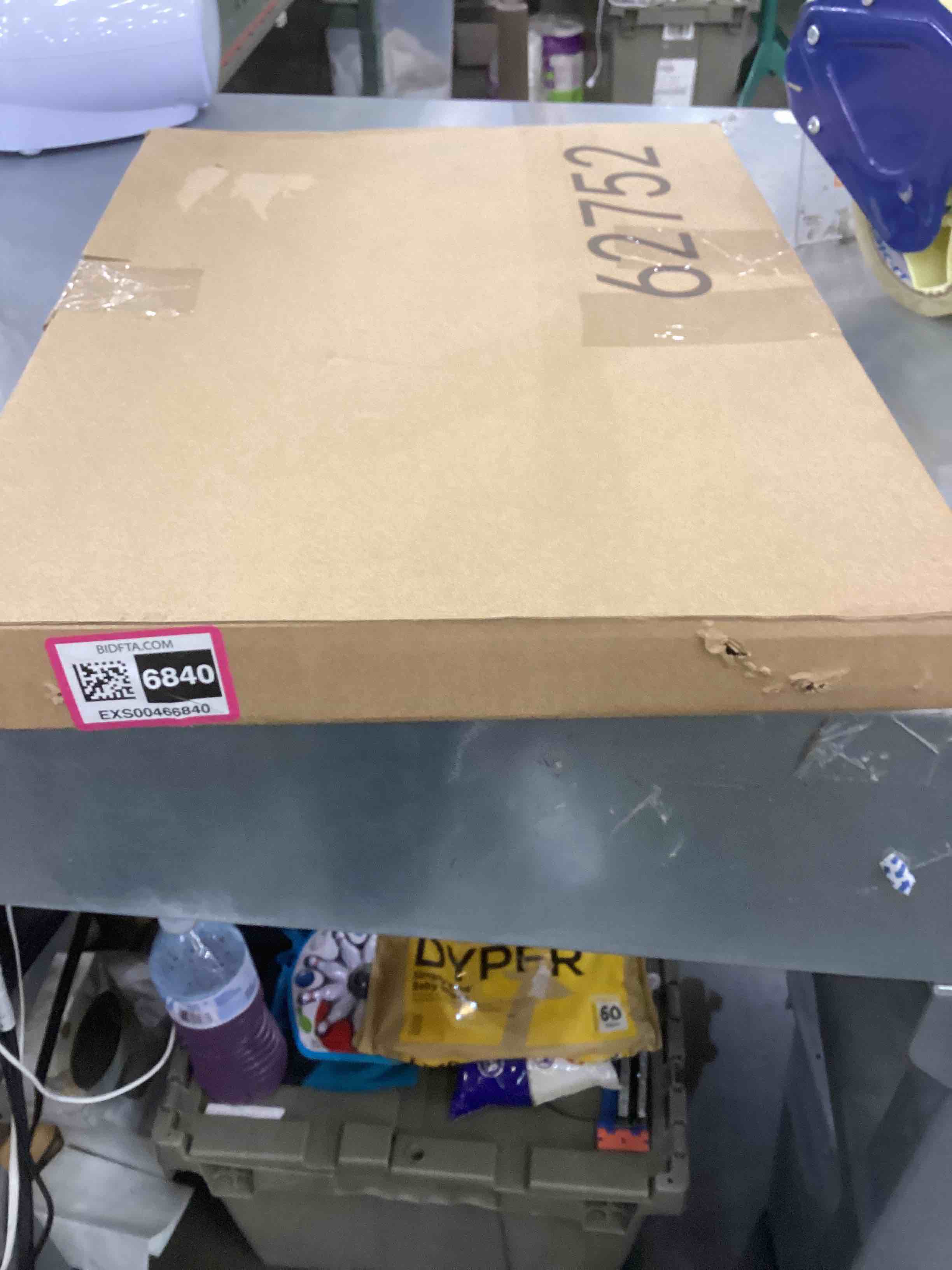 https://s3.amazonaws.com/lotting-images-prod/bidfta/EXS00466840_1694795456232.jpeg