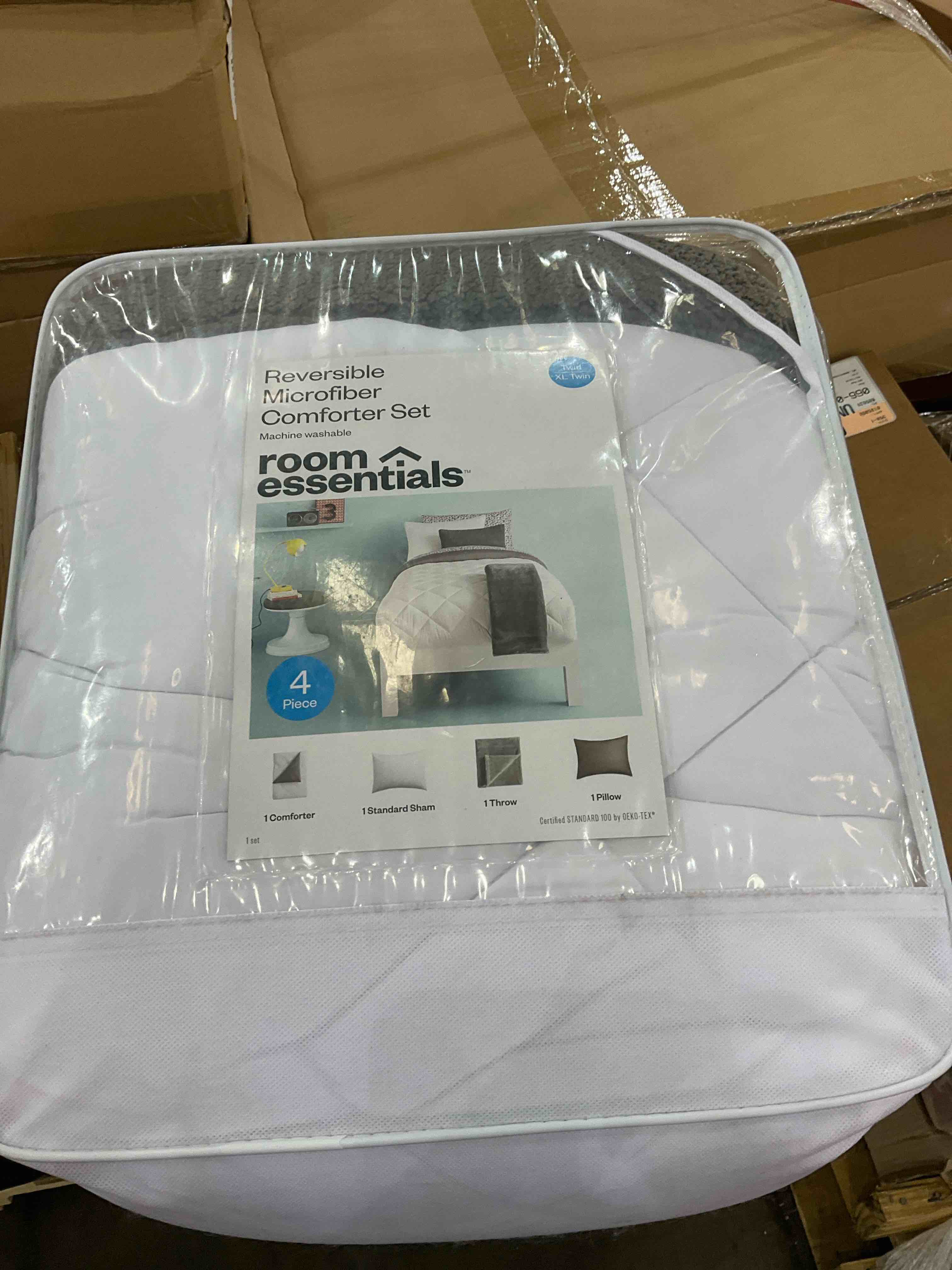 https://s3.amazonaws.com/lotting-images-prod/bidfta/EXS00467030_1695129704283.jpeg