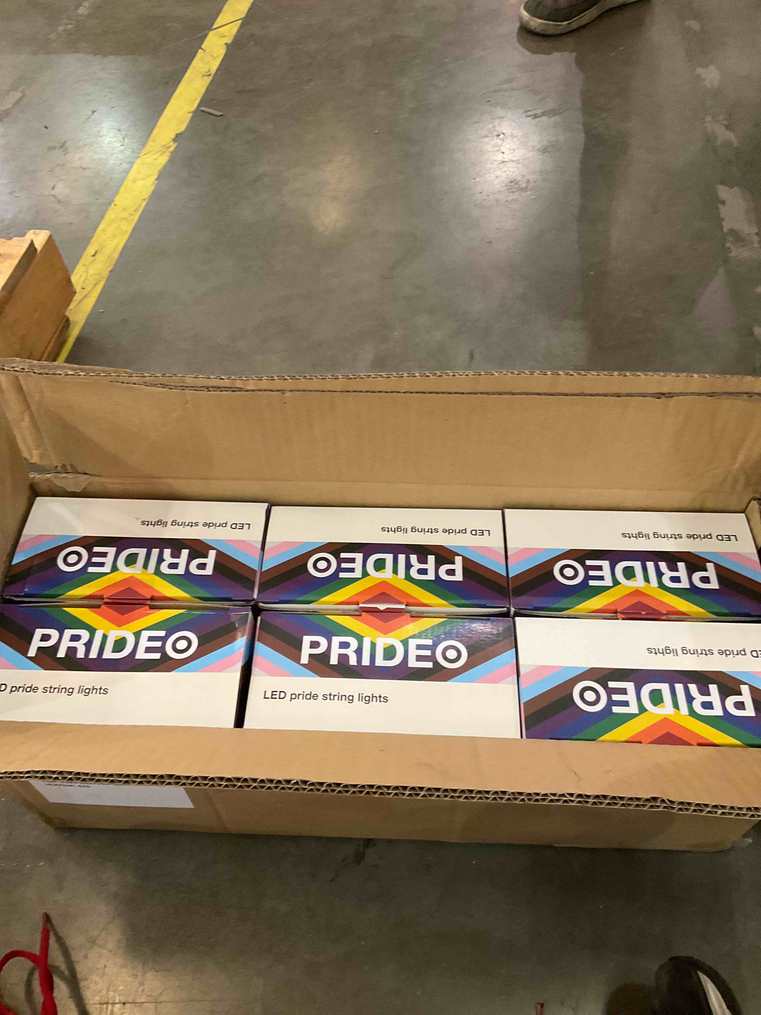 https://s3.amazonaws.com/lotting-images-prod/bidfta/EXS00467457_1695837438527.jpeg