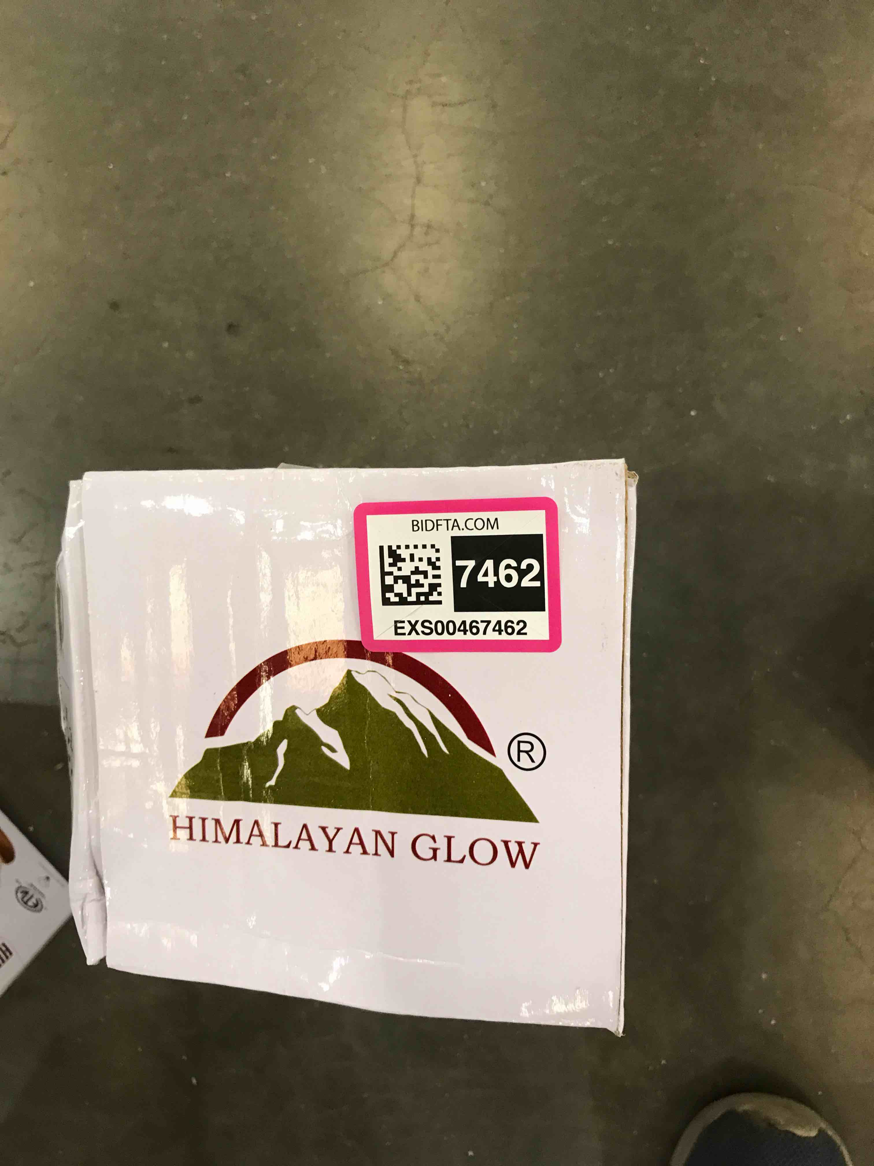 https://s3.amazonaws.com/lotting-images-prod/bidfta/EXS00467462_1695840615218.jpeg