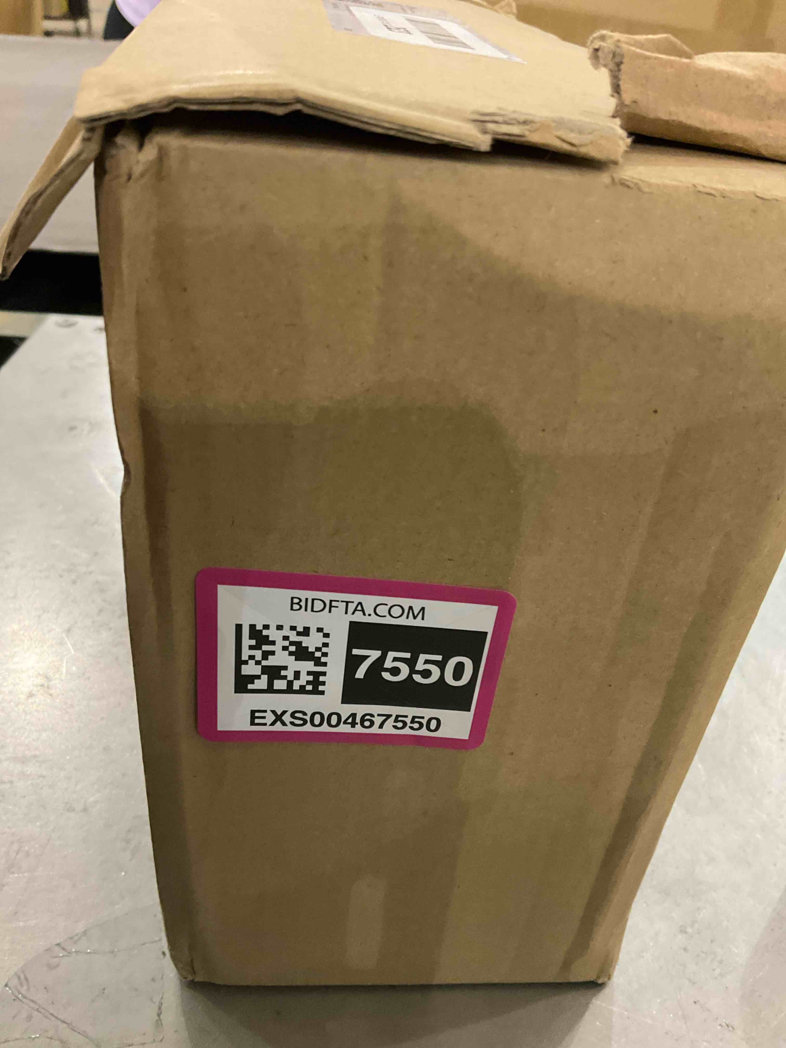https://s3.amazonaws.com/lotting-images-prod/bidfta/EXS00467550_1695306839911.jpeg