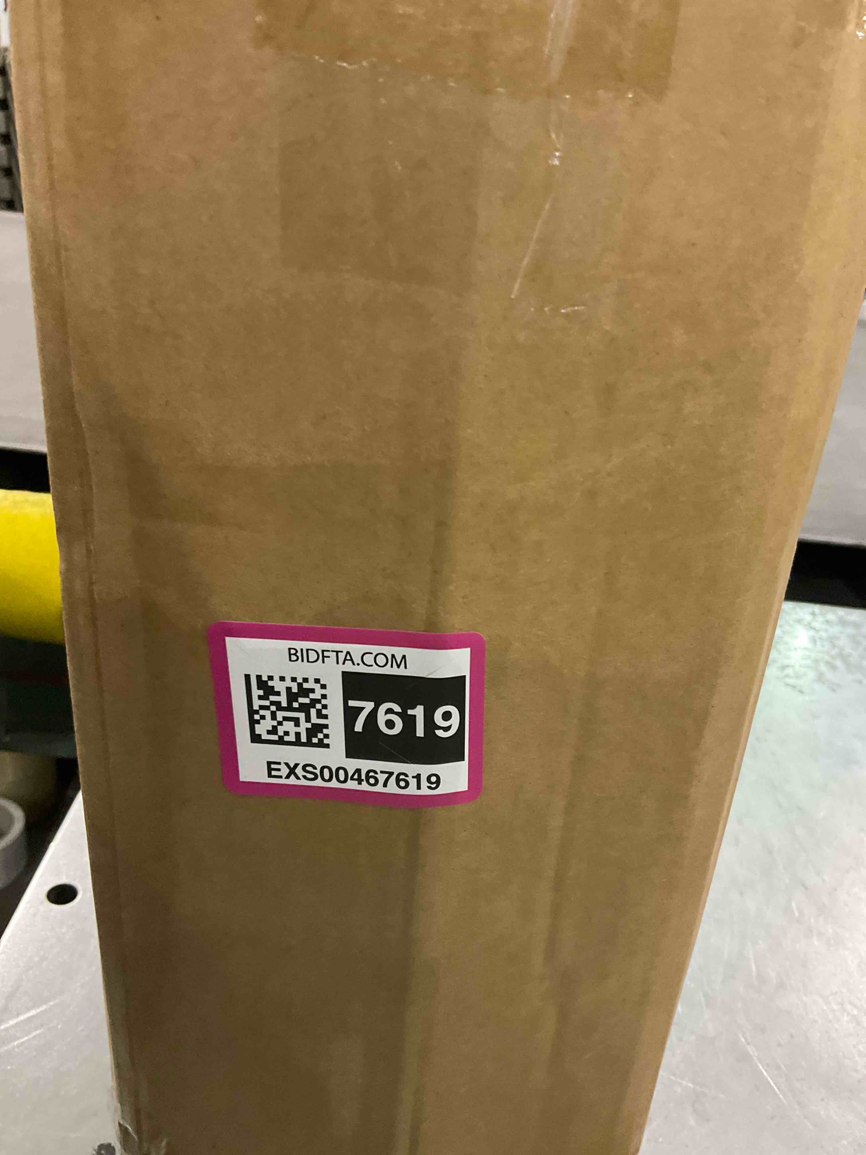 https://s3.amazonaws.com/lotting-images-prod/bidfta/EXS00467619_1695318379428.jpeg